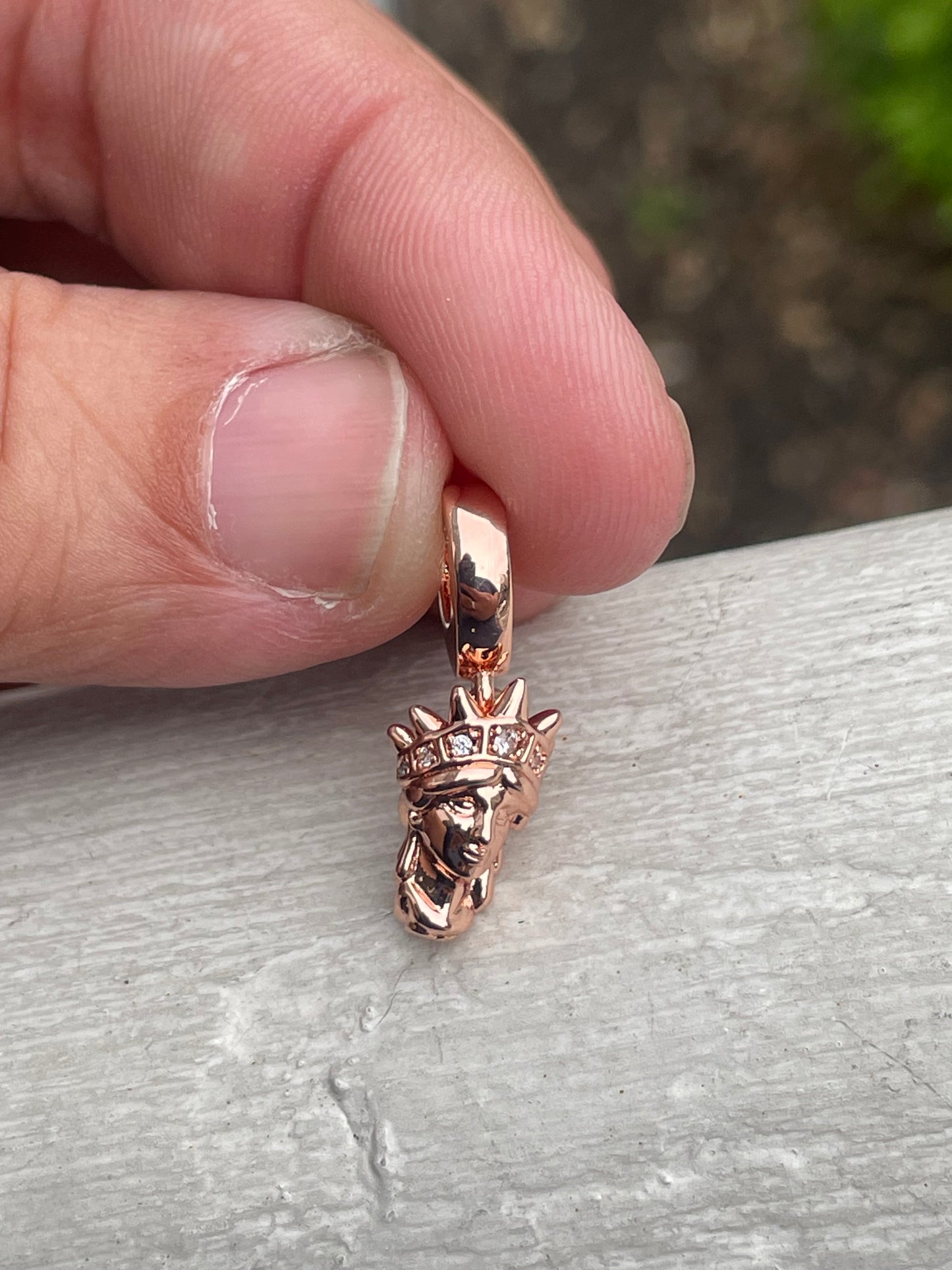 Pandora Rose Gold Statue of Liberty Head Dangle Charm