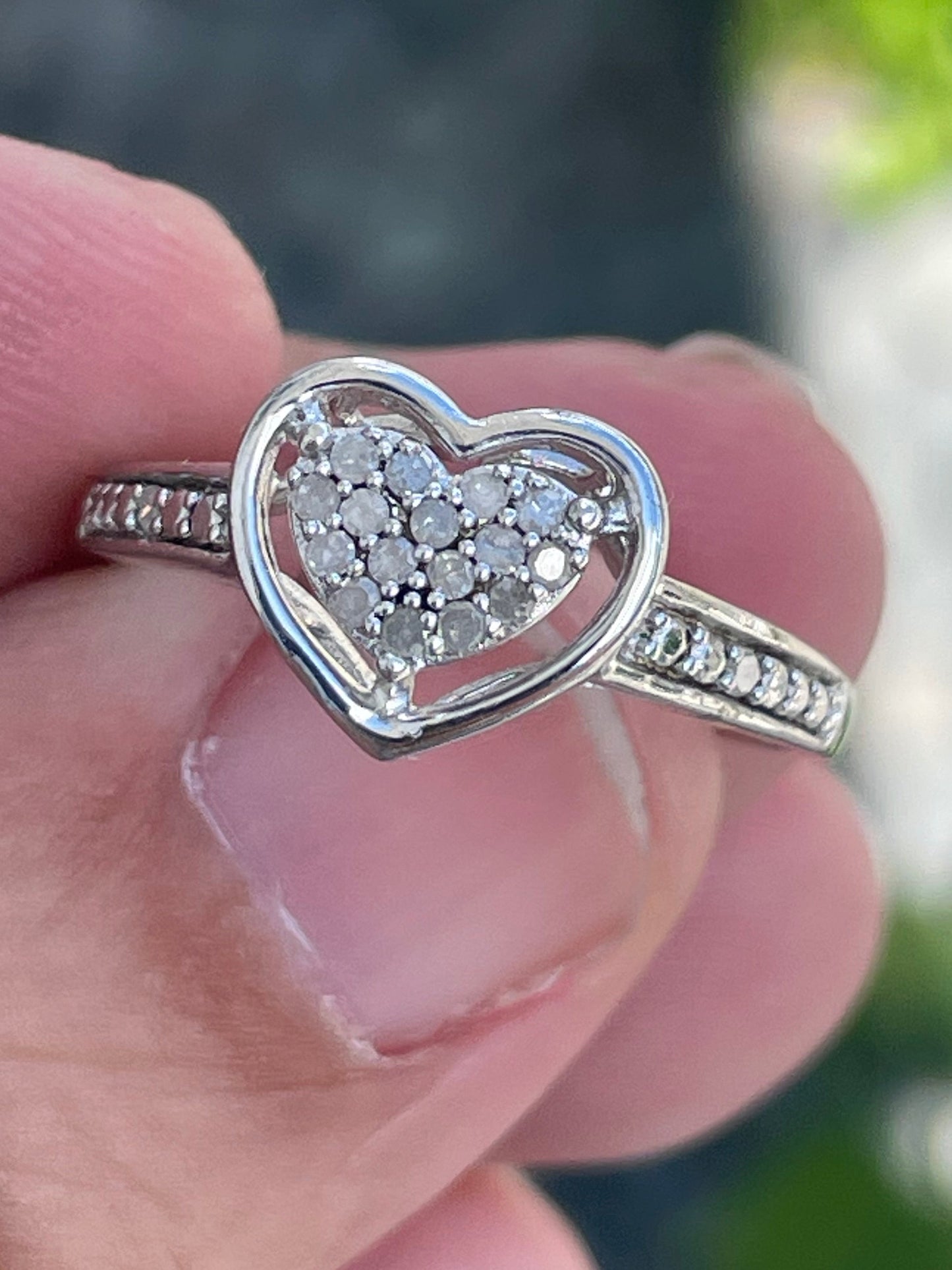 925 Sterling Silver Natural Diamond Heart Ring Size 7