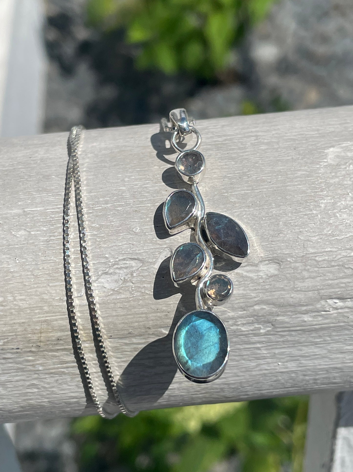 925 Sterling Silver Vertical Labradorite Stone Necklace