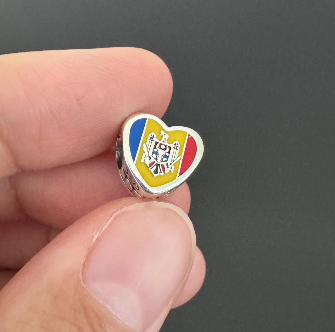 Rare Pandora Country of Moldova Exclusive Flag Heart Charm