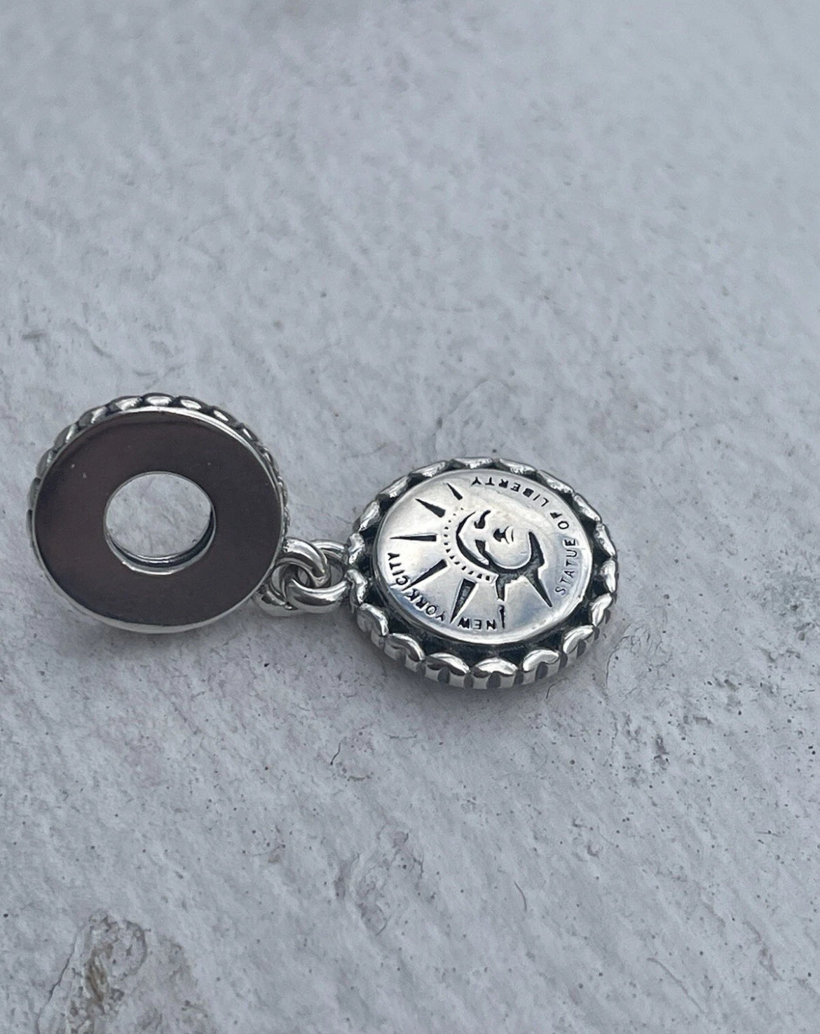 PANDORA New York City NYC I Love NY Dangle Liberty Charm