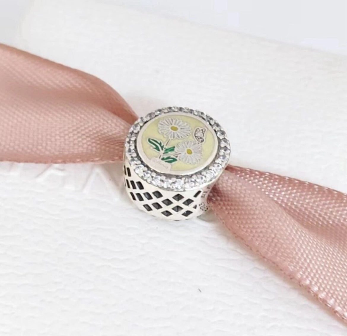Pandora Disney Parks Exclusive Charm Mickey Flower & Garden Show 2023 Retired