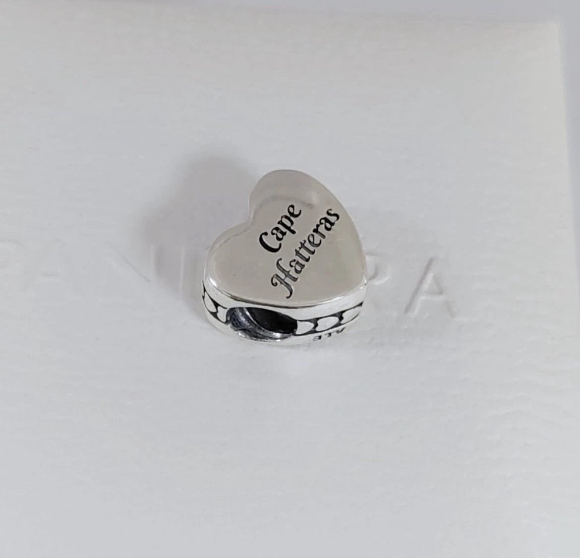 Pandora Cape Hatteras North Carolina State Exclusive Travel Destination Heart Charm