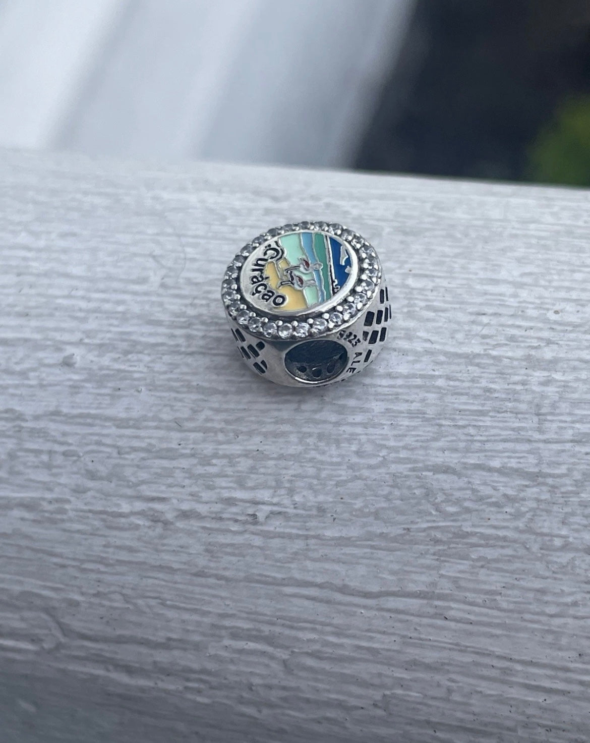 Pandora Curacao Round Signet Exclusive Charm