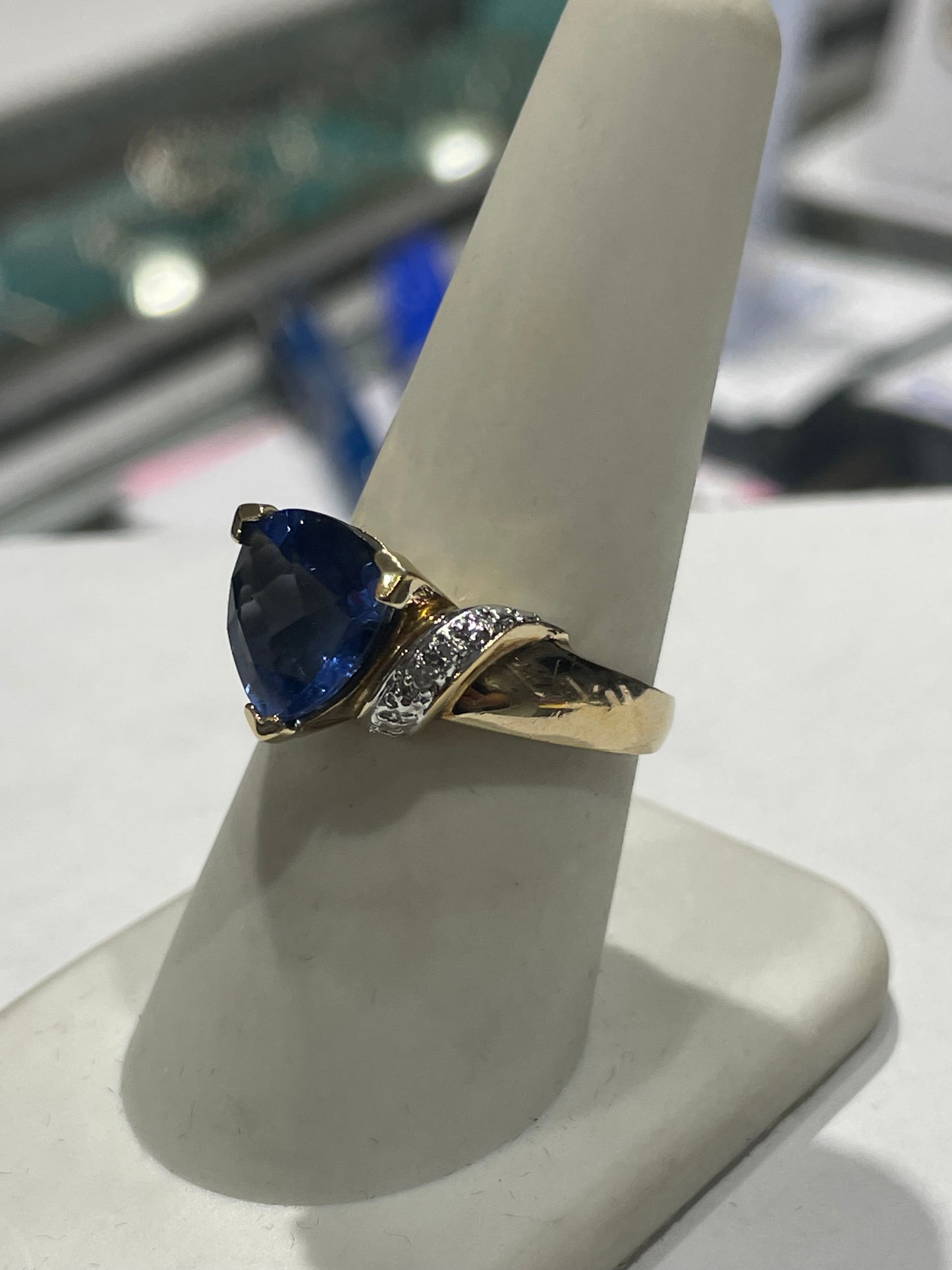 Sterling Silver Vermeil Trilliant Tanzanite Stone Classic Statement Ring Size 8
