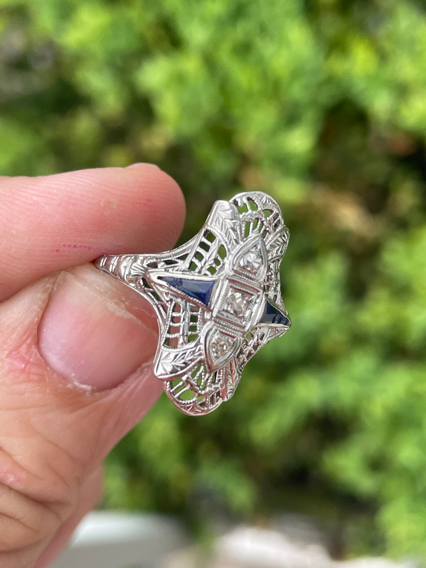 Antique 18k White Gold Diamond & Sapphire Art Deco Ring Circa 1900