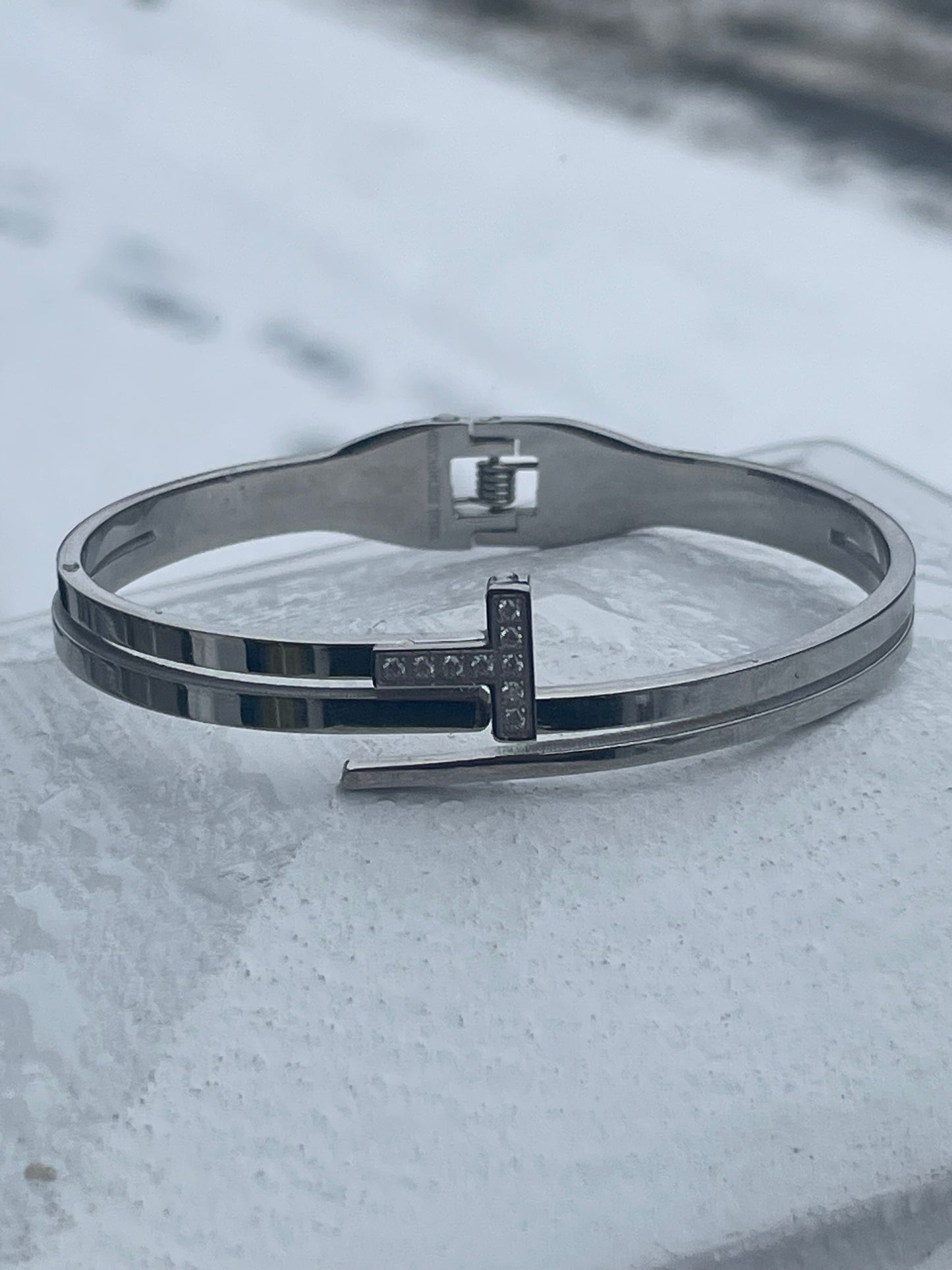 Stainless steel Tiffany T Style Wraparound Bangle Bracelet