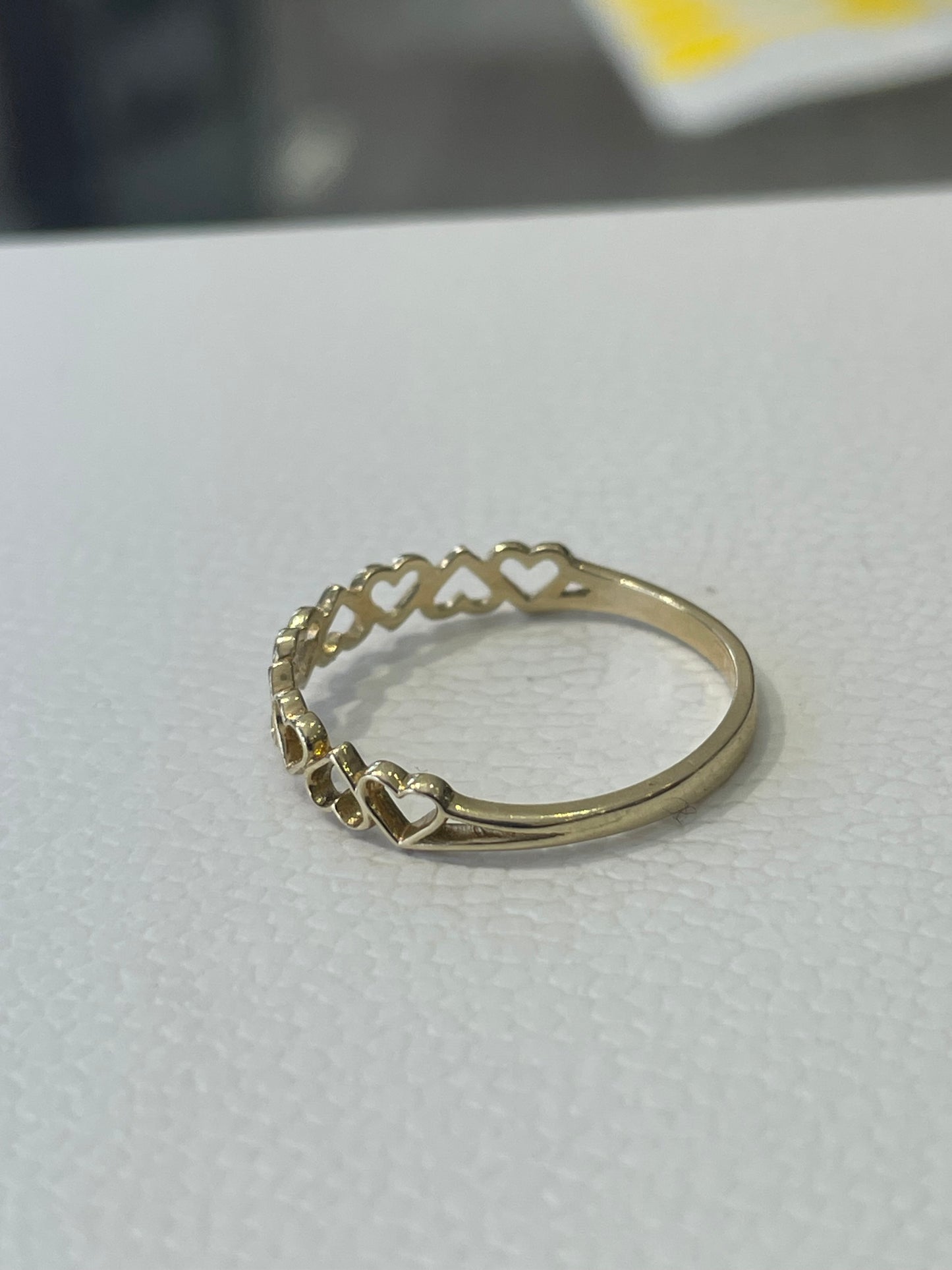 10k Gold Open Hearts Band Ring Size 7