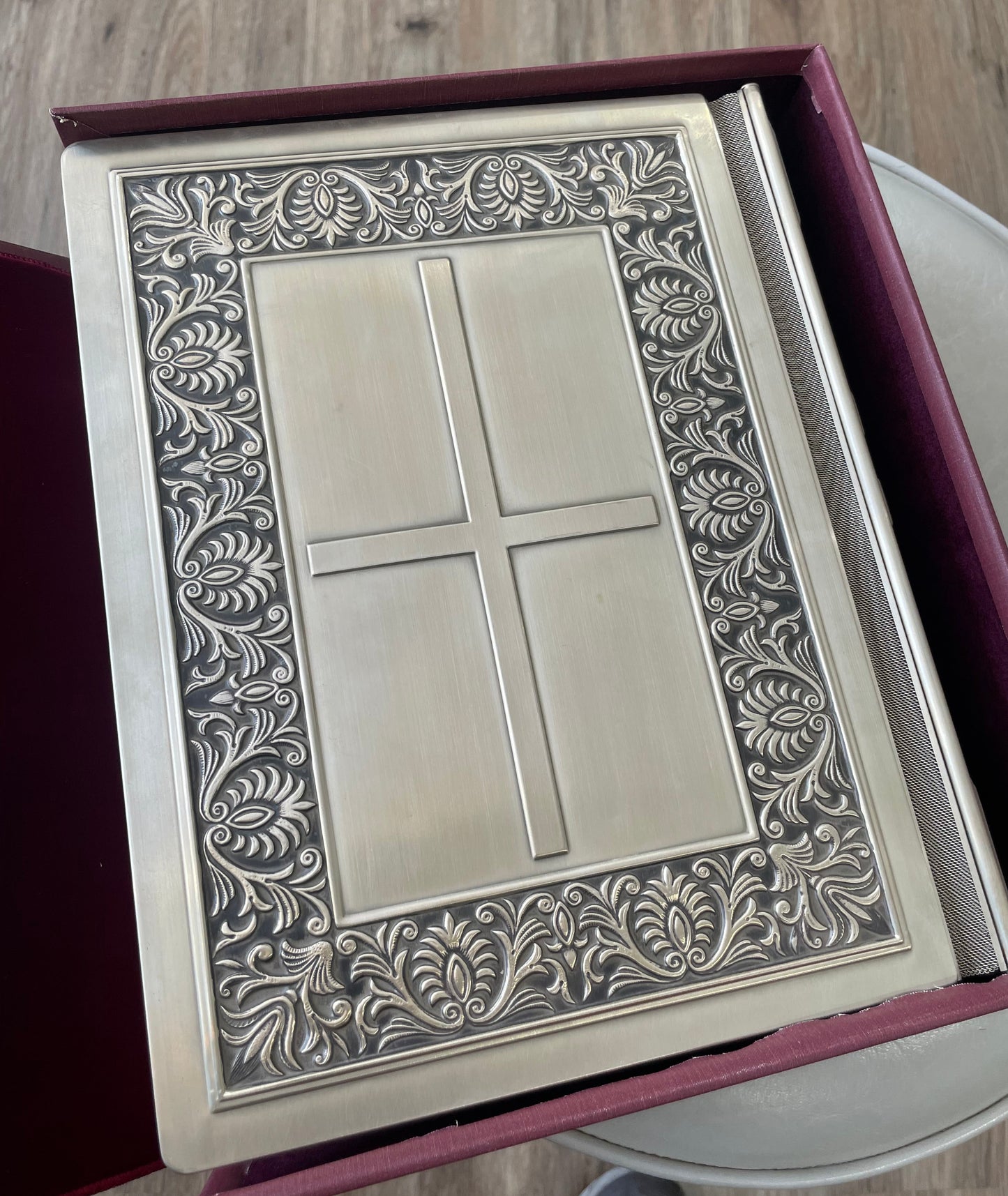 Vintage 1975 Franklin Mint Silver Family Bible Catholic NAB Text Heirloom Edition