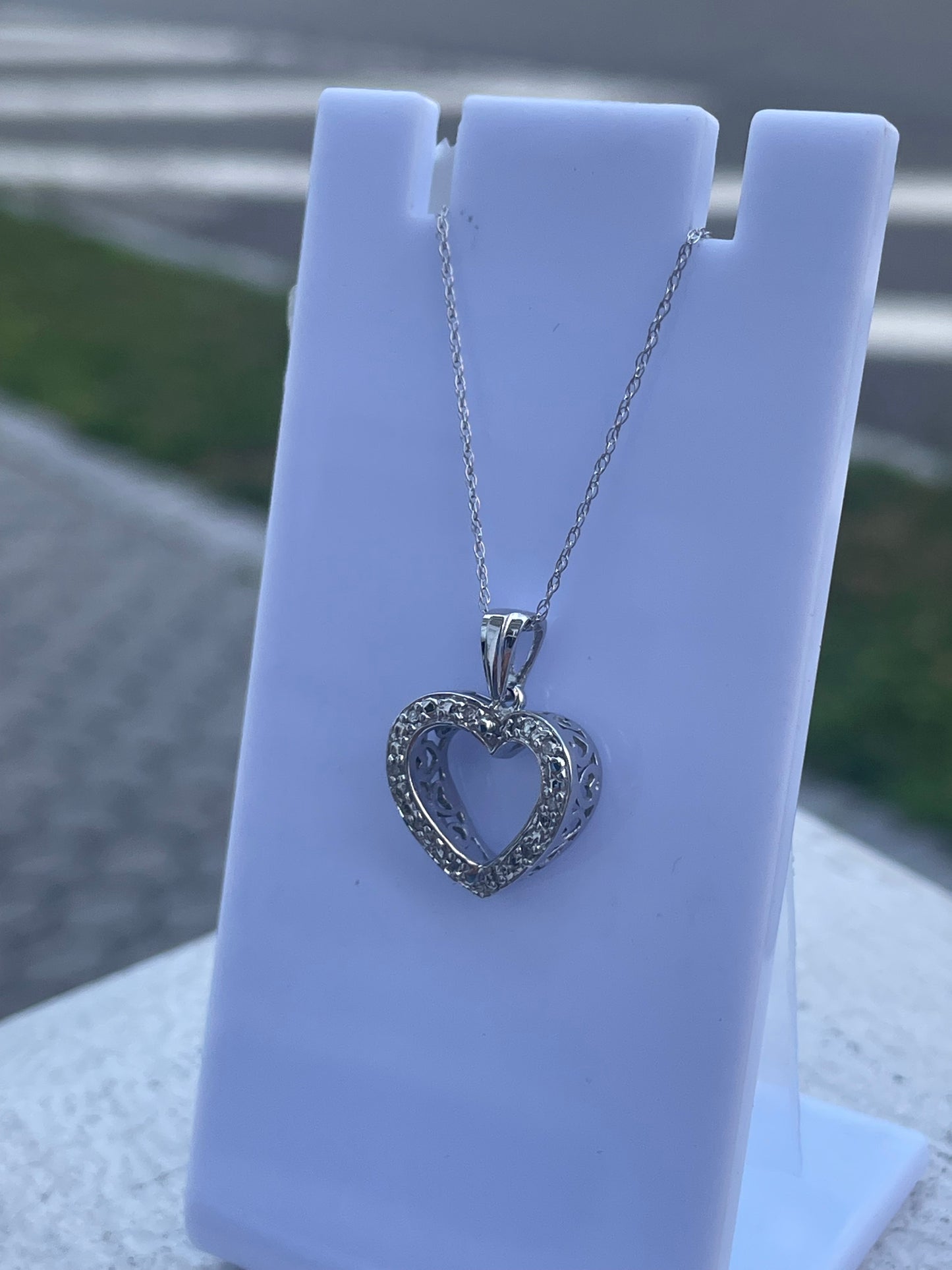 10k White Gold Natural Diamond Wavy Heart Necklace 18”