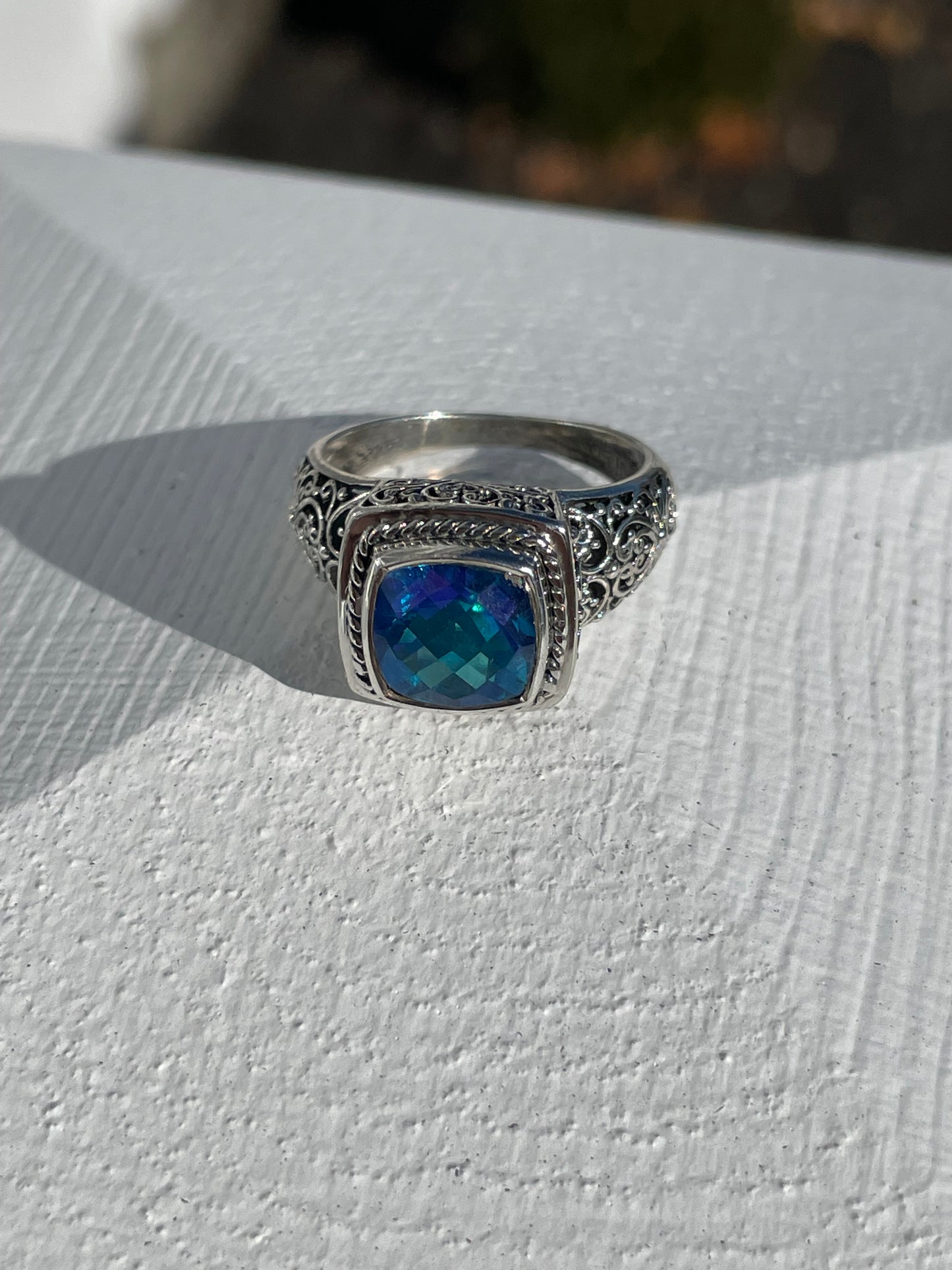 925 Sterling Silver Designer Sajen Caribbean Blue Topaz Filigree Ring Size 7