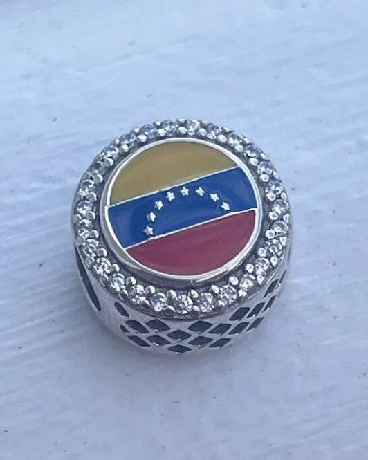 Pandora Venezuela Exclusive Country Pride Destination Travel Signet Charm
