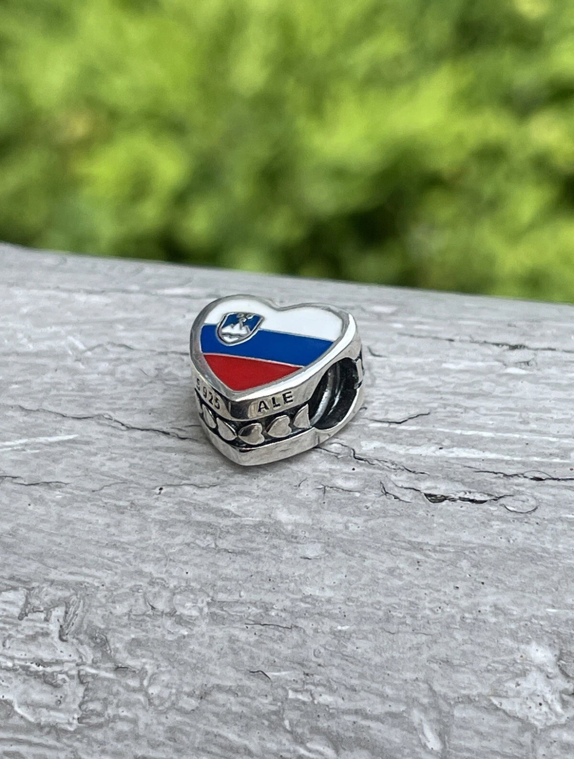 Pandora Slovenia Exclusive Country Heart Flag Charm