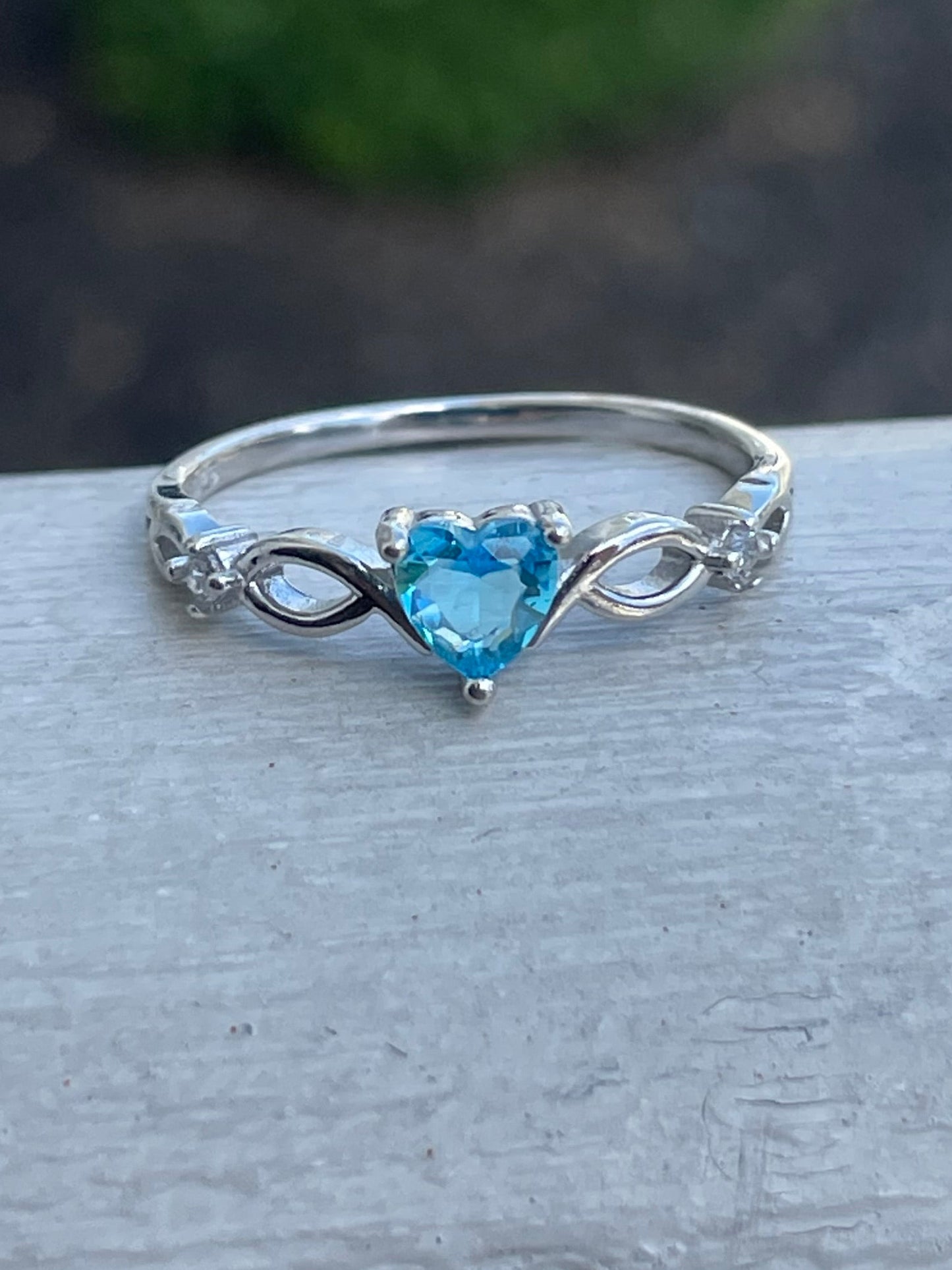 925 Sterling Silver Infinity Blue Topaz Heart Ring Size 9