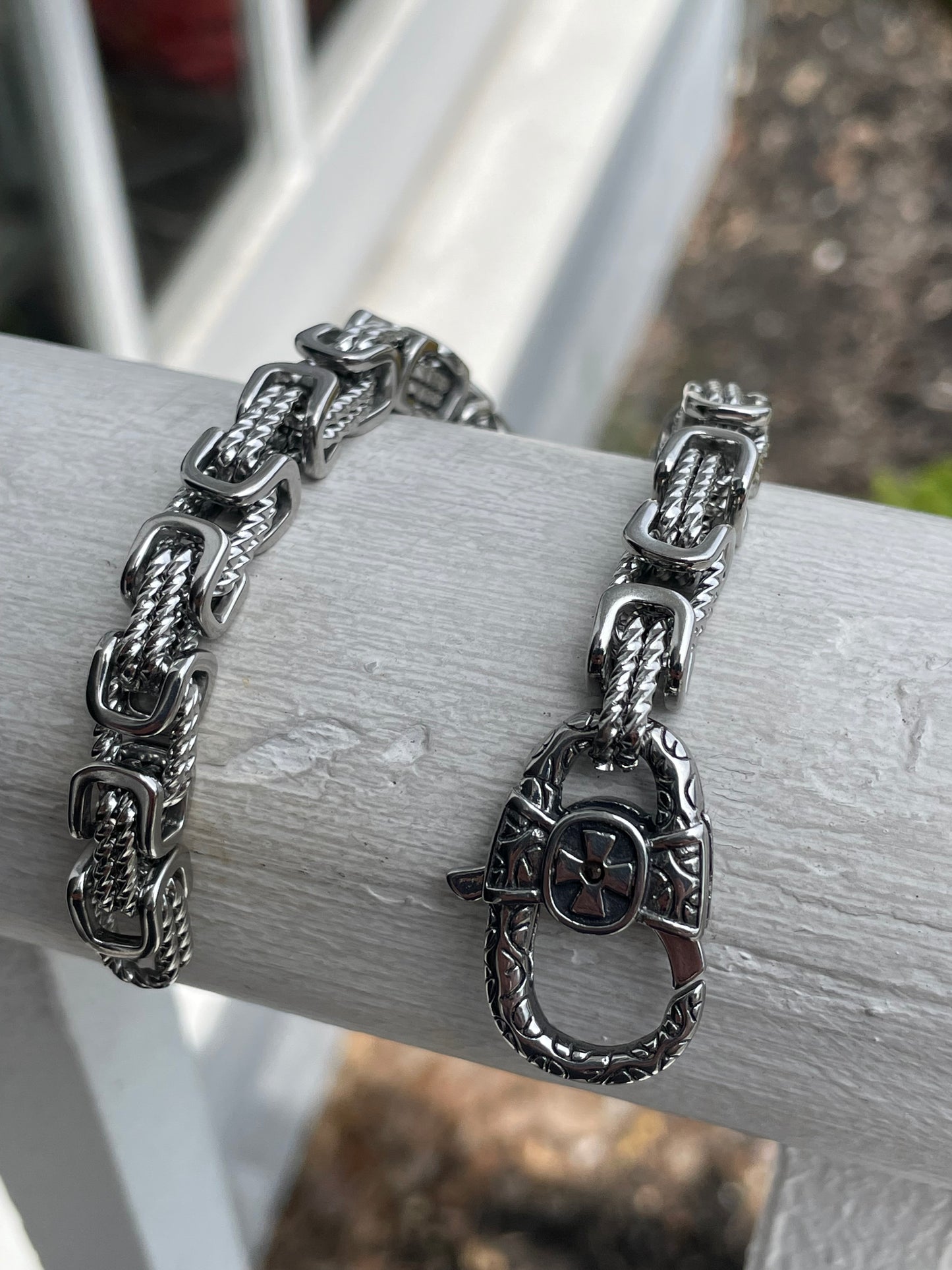 Stainless Steel Iron Cross Link Bracelet 8.5”