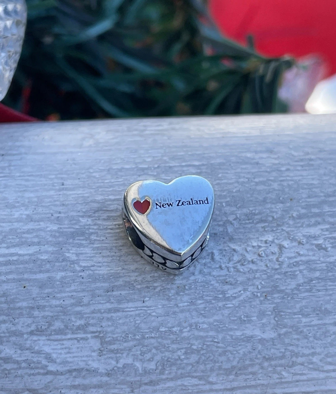 Pandora New Zealand Country Heart Flag Exclusive Travel Signet Charm