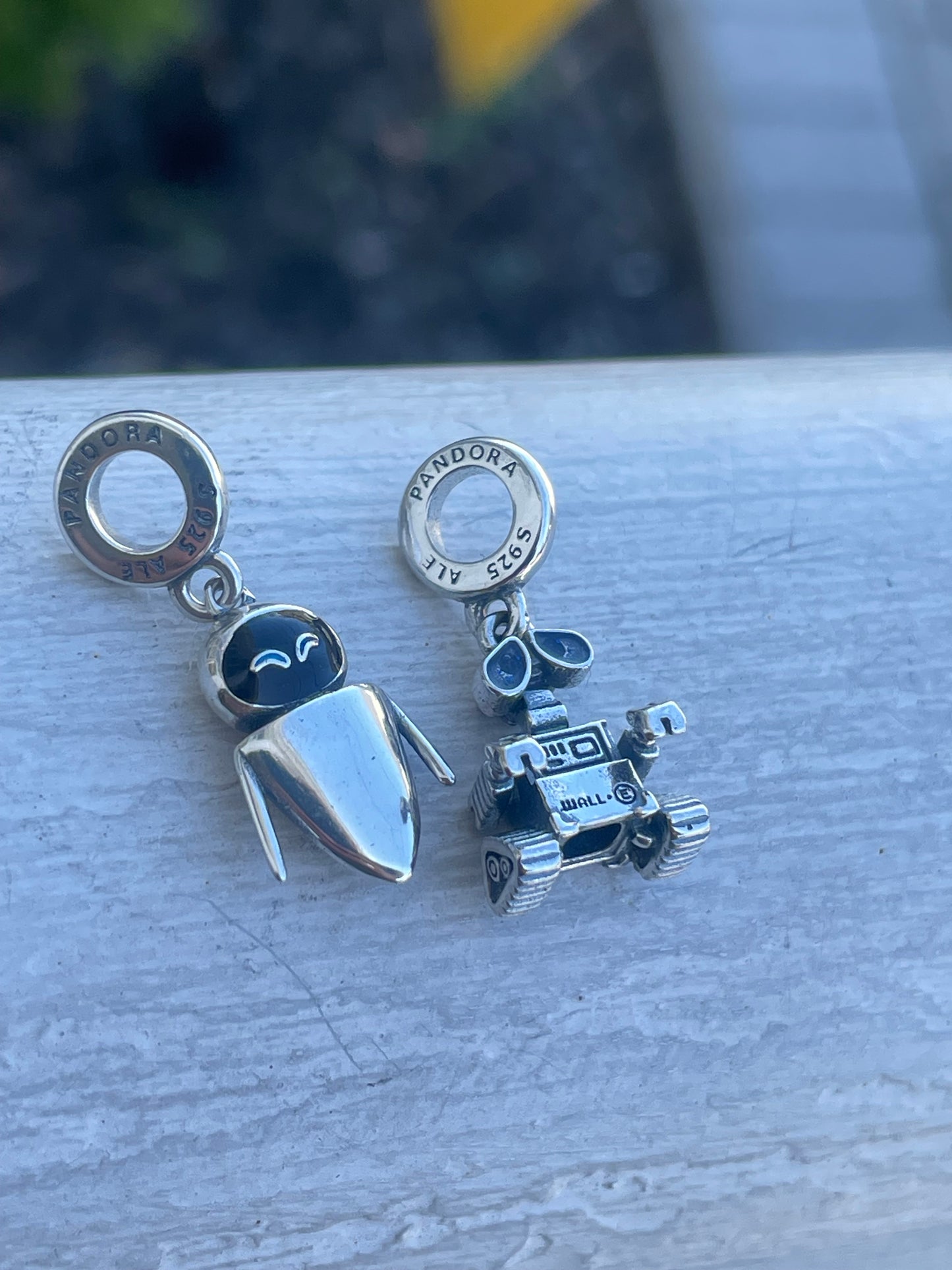 Pandora Lot 2 Charms Disney Wall-E & Eva Dangle Charms