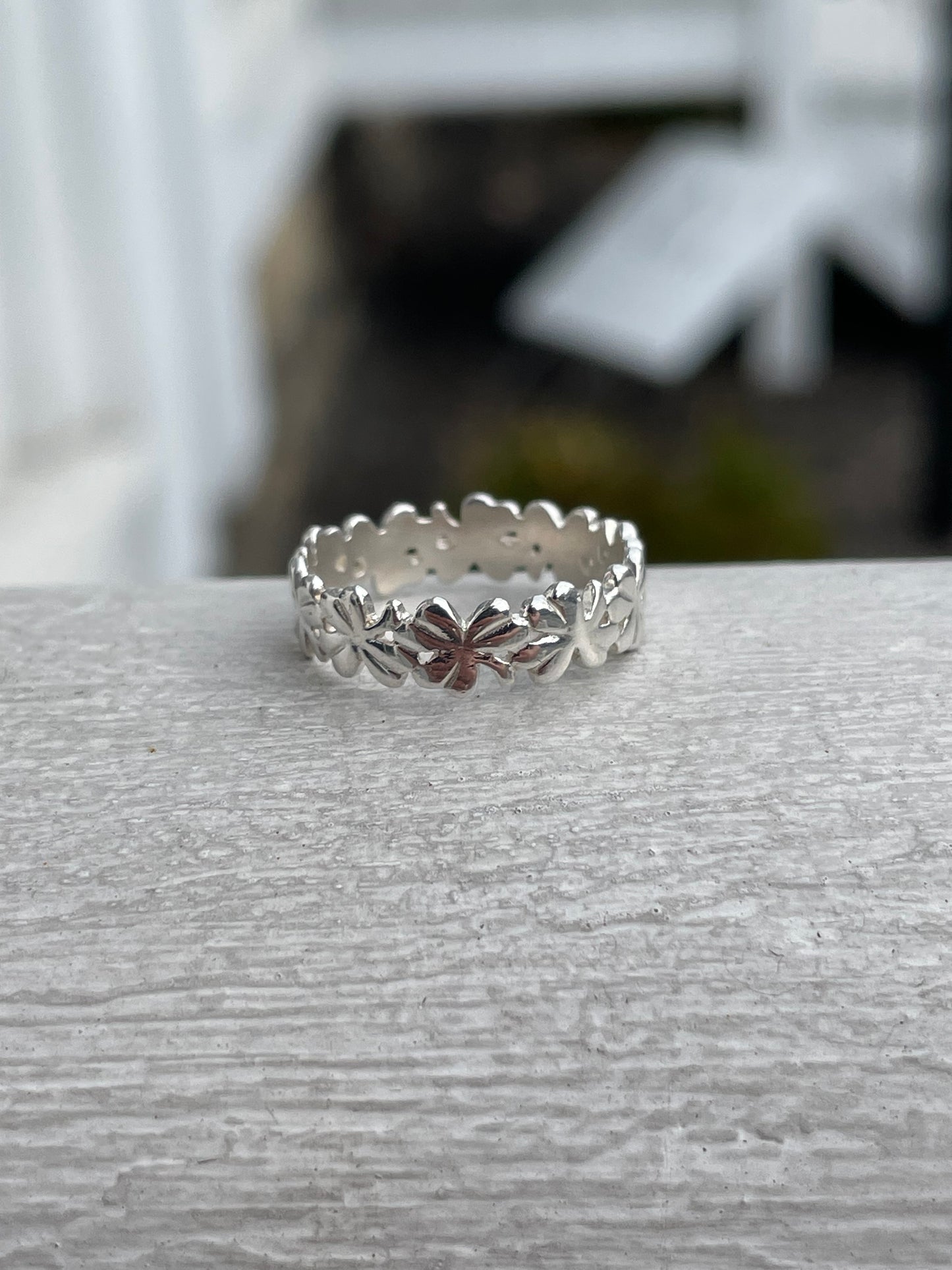 925 Sterling Silver Lucky 4-Leaf Clover Eternity Band Ring Size 5