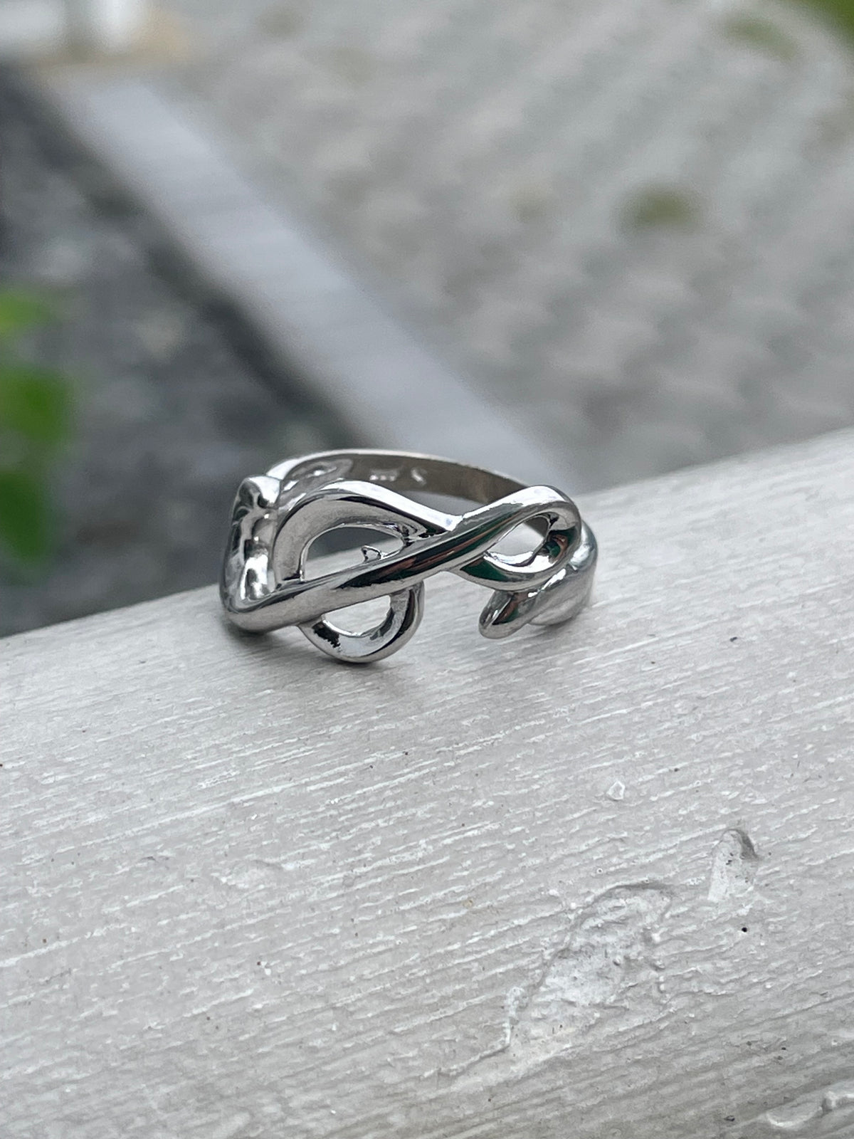 925 Sterling Silver Curved G-Clef Music Note Band Ring Size 7