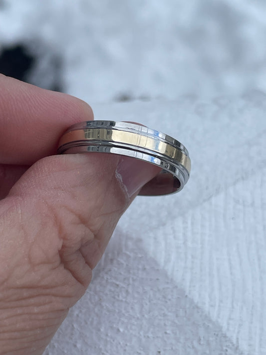 Stainless Steel & 10k Gold Band Ring Size 11