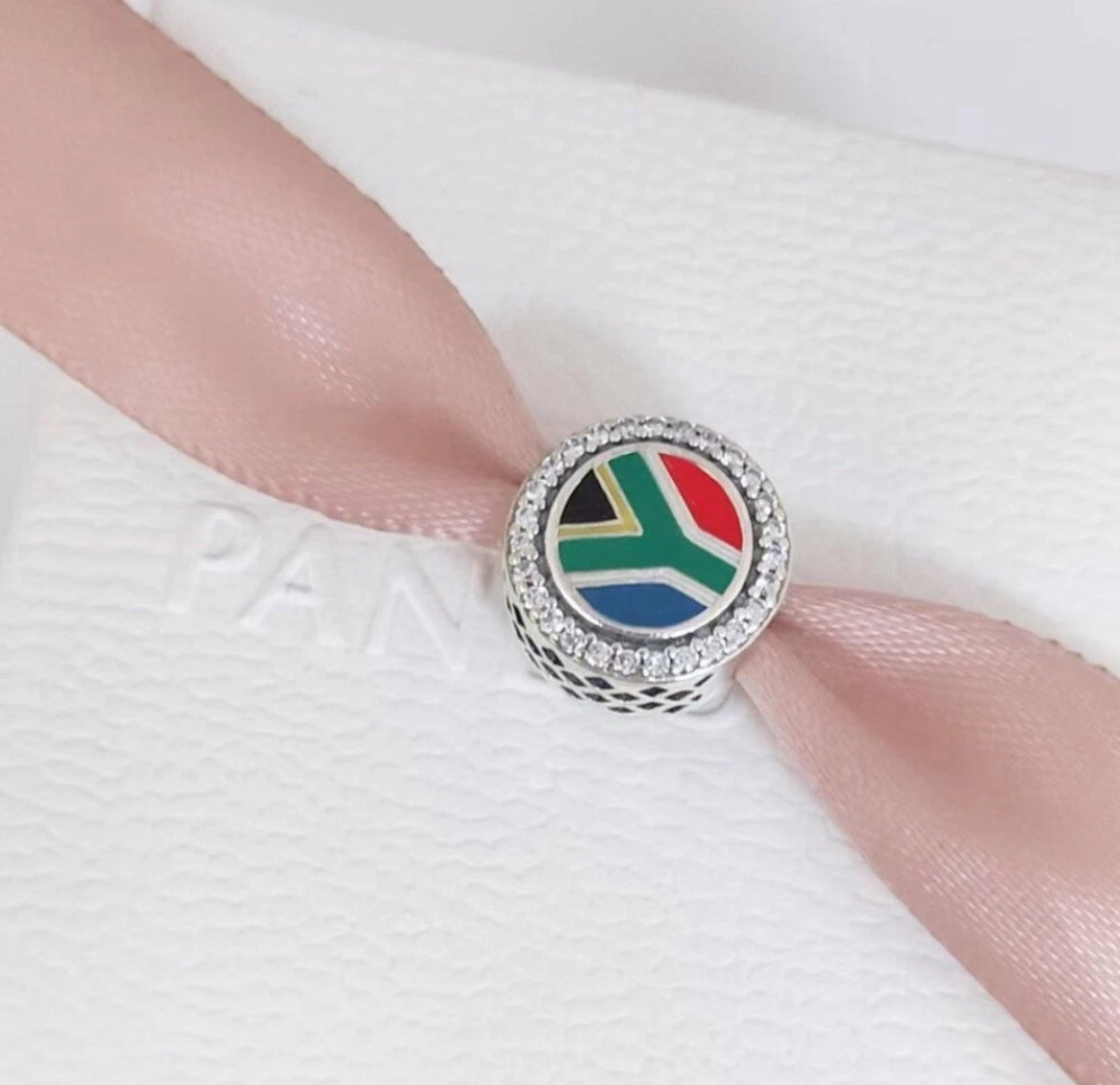 Rare Pandora South Africa Country Exclusive Round Signet Flag Charm