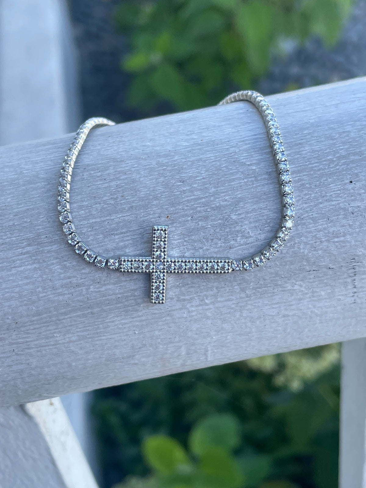 925 Sterling Silver Sparkling Clear Zirconia Cross Bracelet