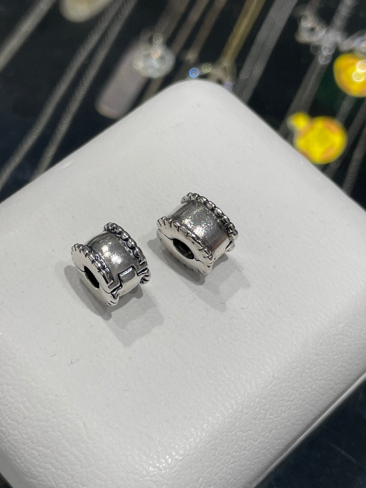 Retired Pandora x2 Silver Beveled Matching Clips Lot