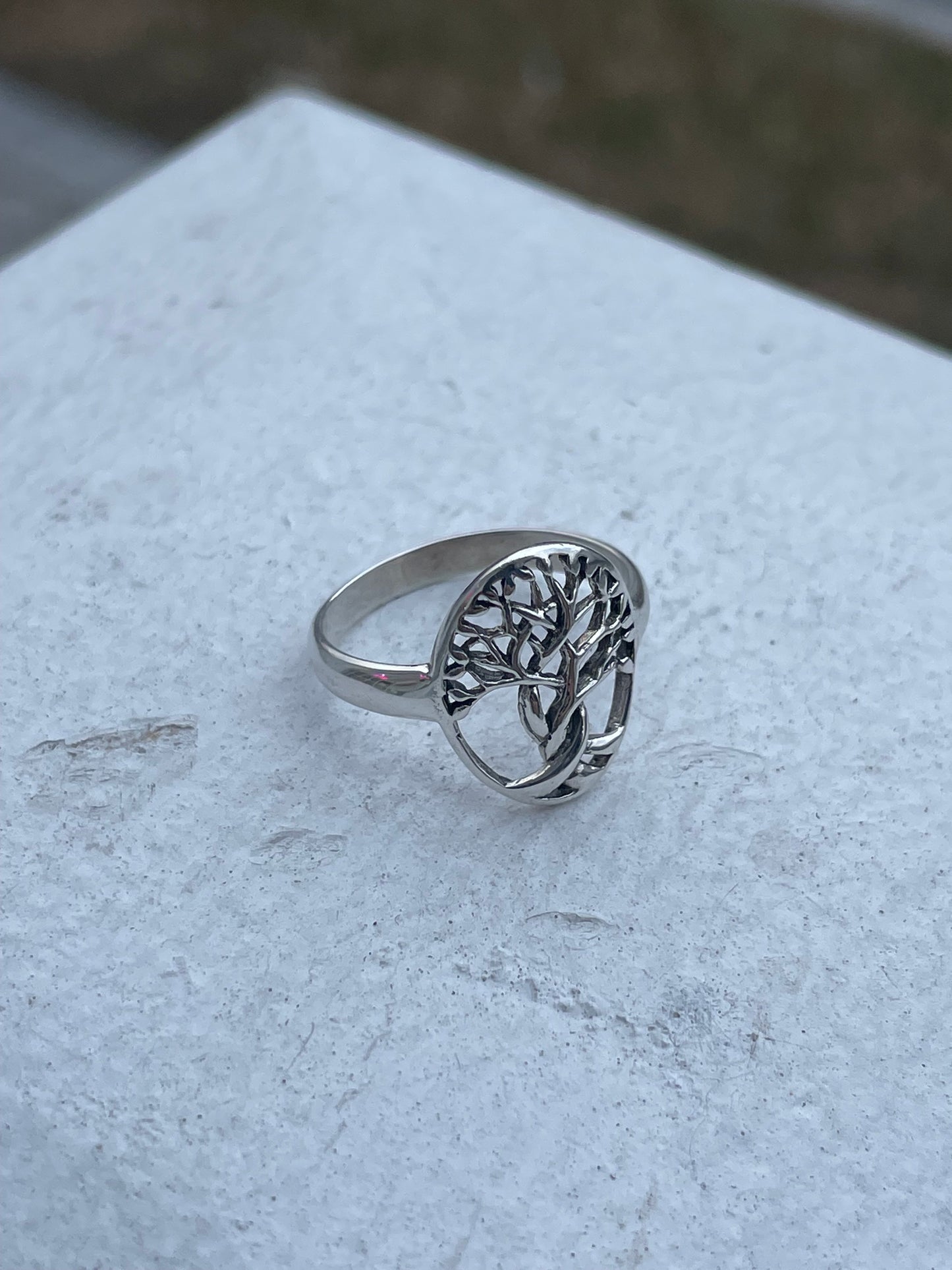 925 Sterling Silver Family Tree Comfort Ring Size 7