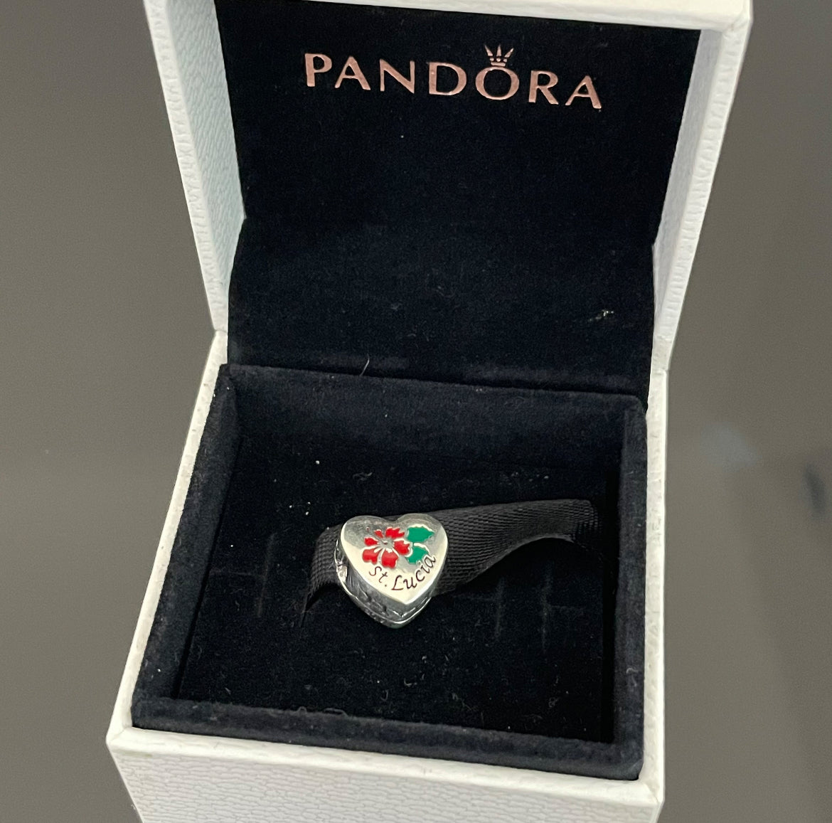 Pandora St. Lucia Exclusive Flower Heart Charm