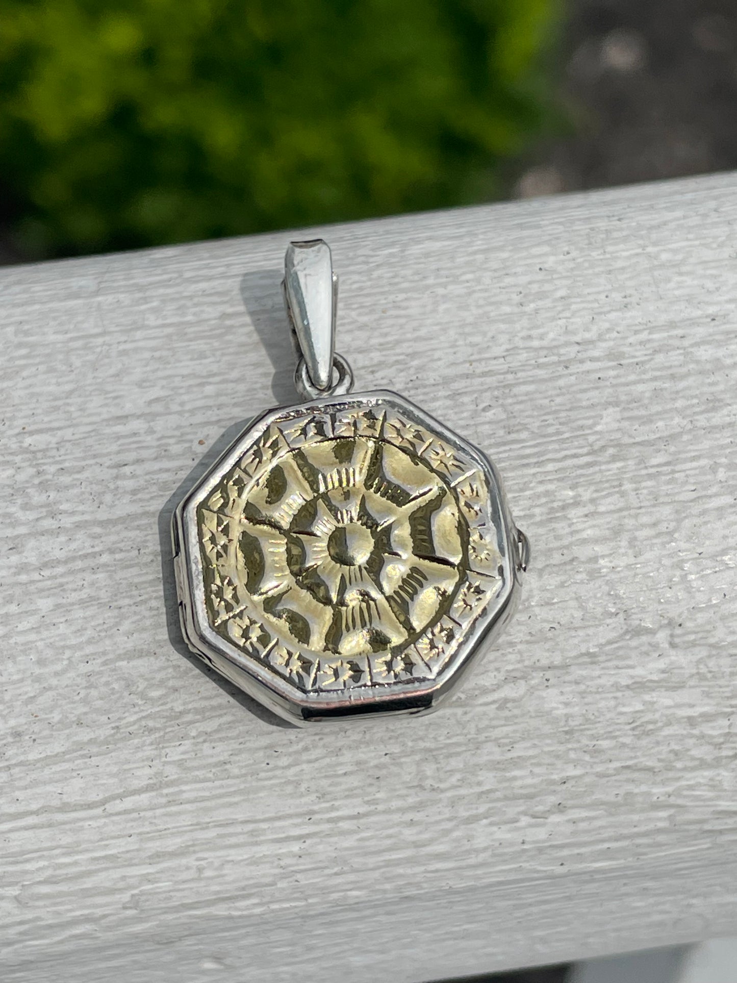 Designer FAS 925 Sterling Silver 2tone Octagon Mandala Locket Pendant