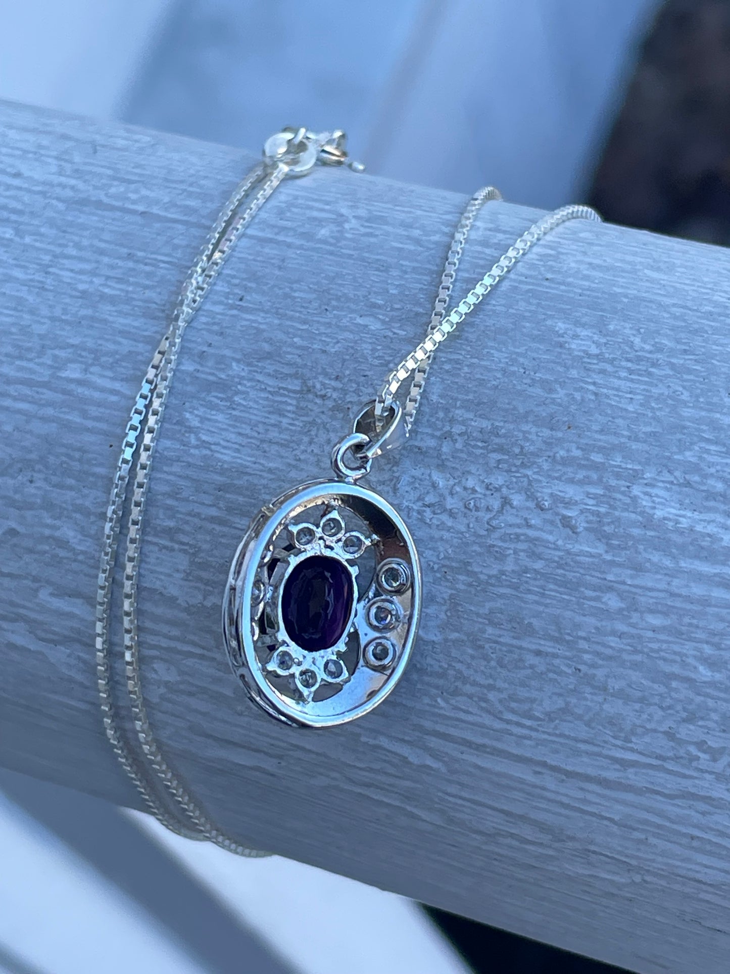 925 Sterling Silver 1.50ct Oval Amethyst & Cz Necklace