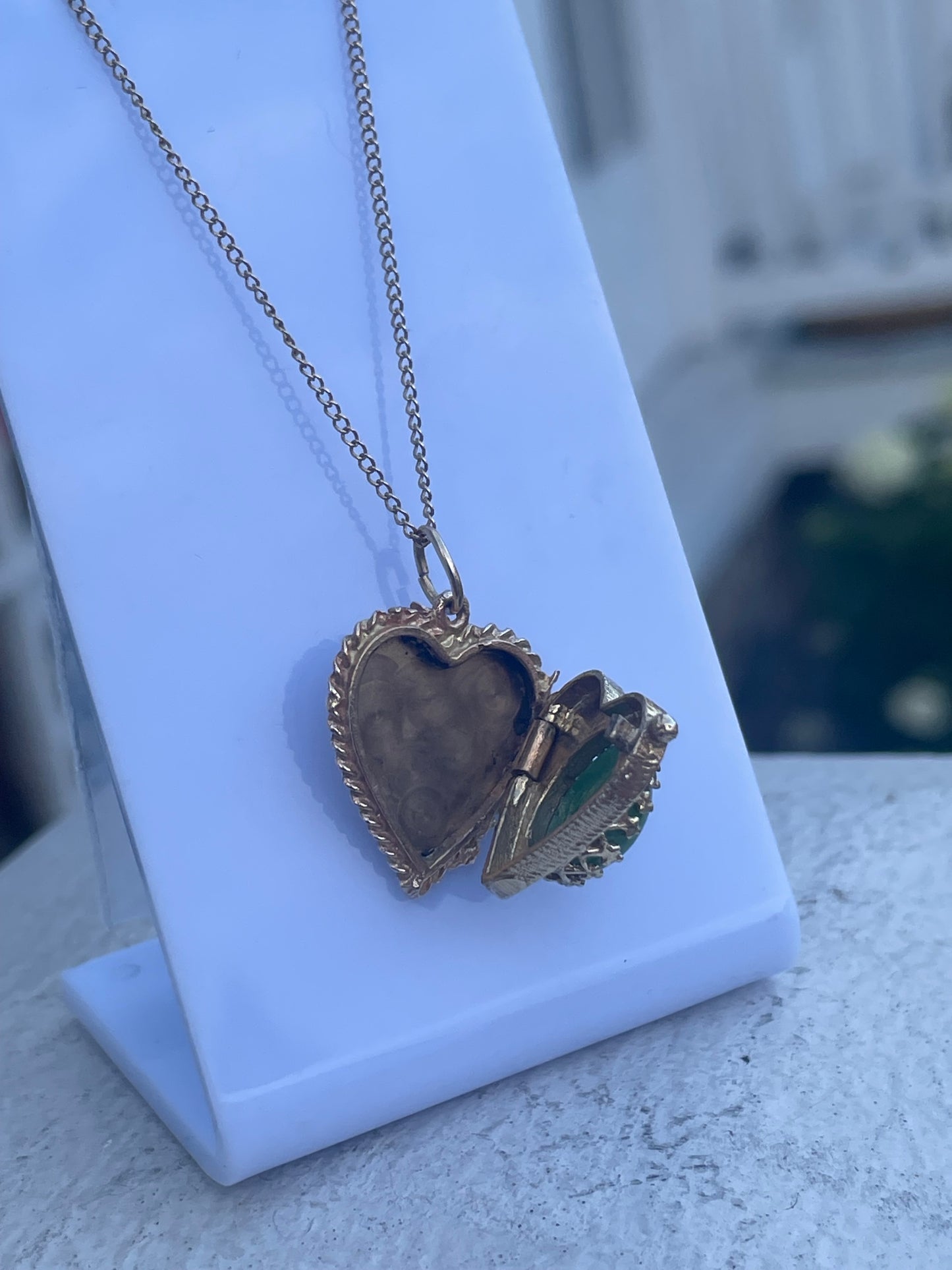 14k Gold Antique Natural Jade Heart Locket Necklace 18”
