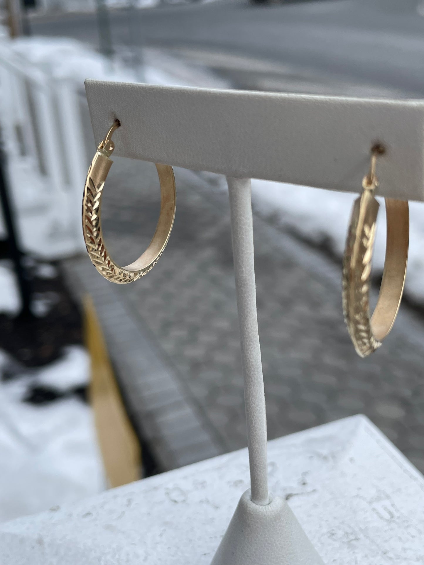 14k Gold Laurel Wreath Etched 30mm Hoop Earrings