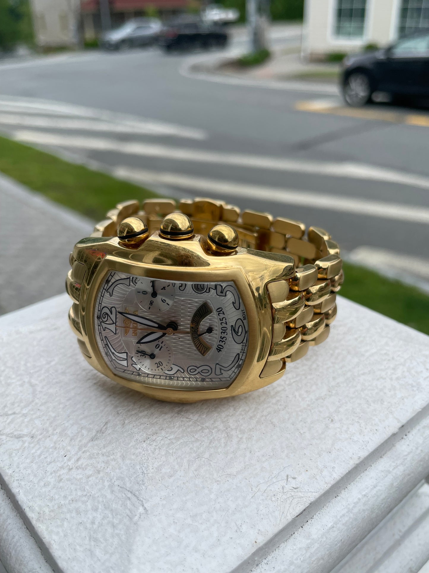 Men’s Invicta Goldtone Watch Model 2223