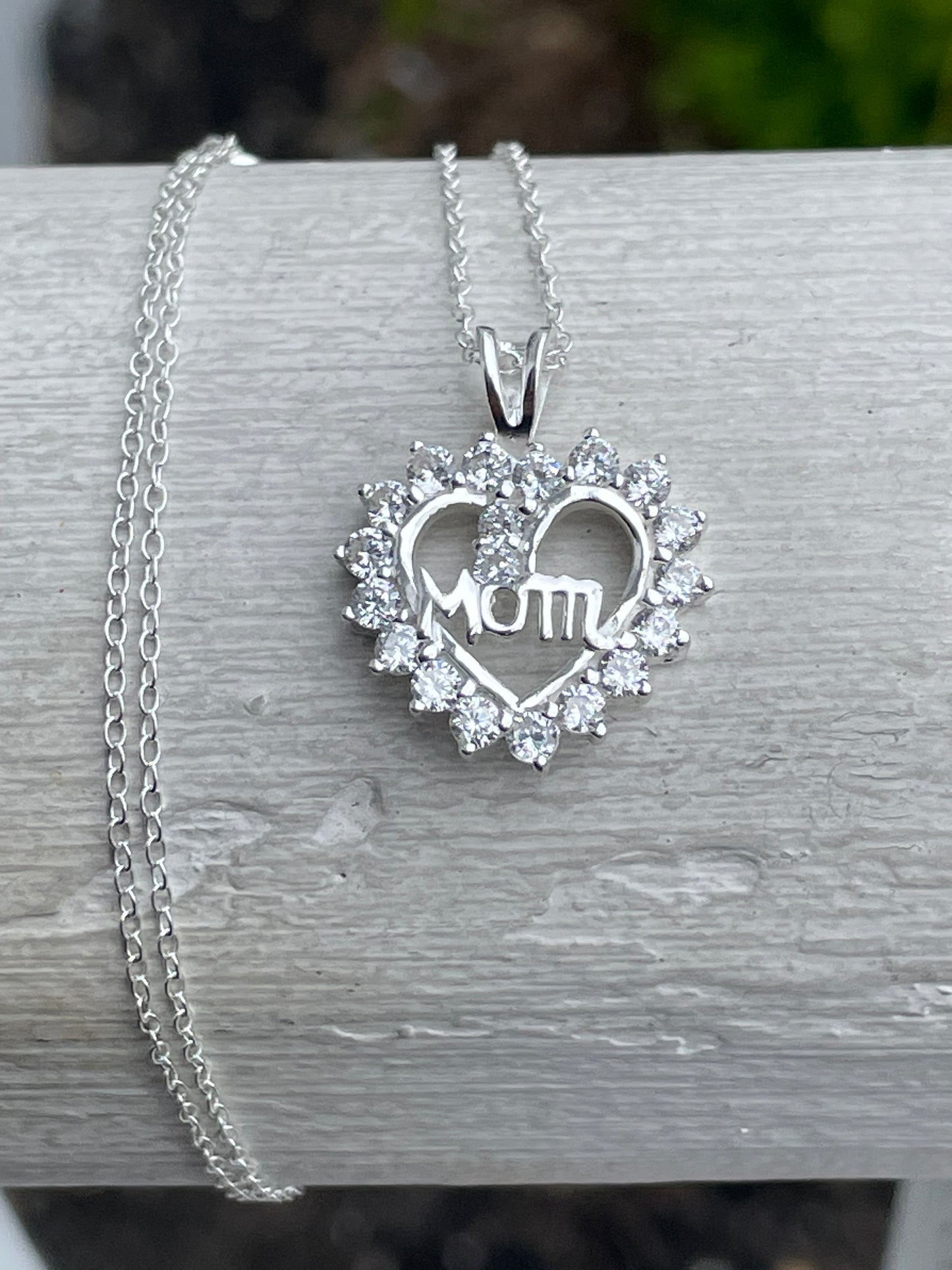 Designer HAN 925 Sterling Silver Mom Cz Heart Wreath Necklace 18”