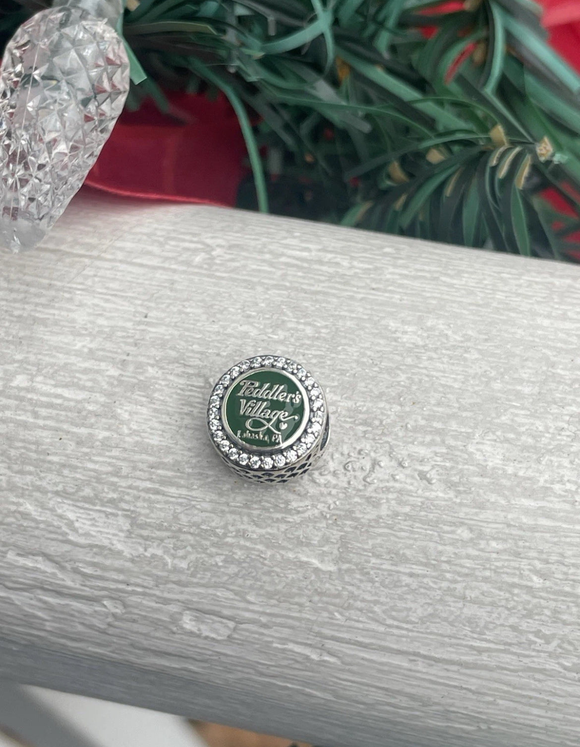 Pandora Pennsylvania Exclusive Peddler’s Village Round Signet Charm