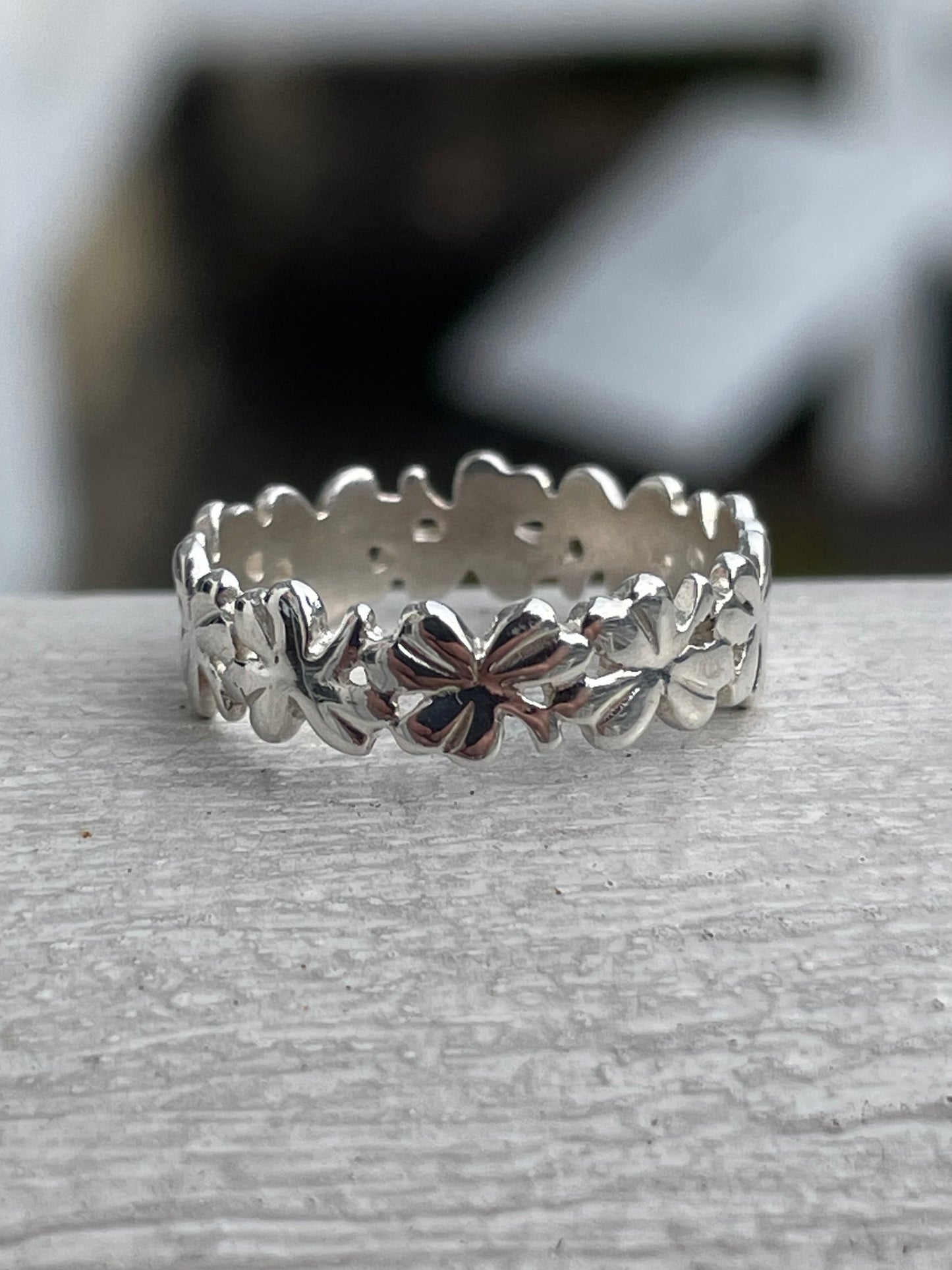 925 Sterling Silver Lucky 4-Leaf Clover Eternity Band Ring Size 5