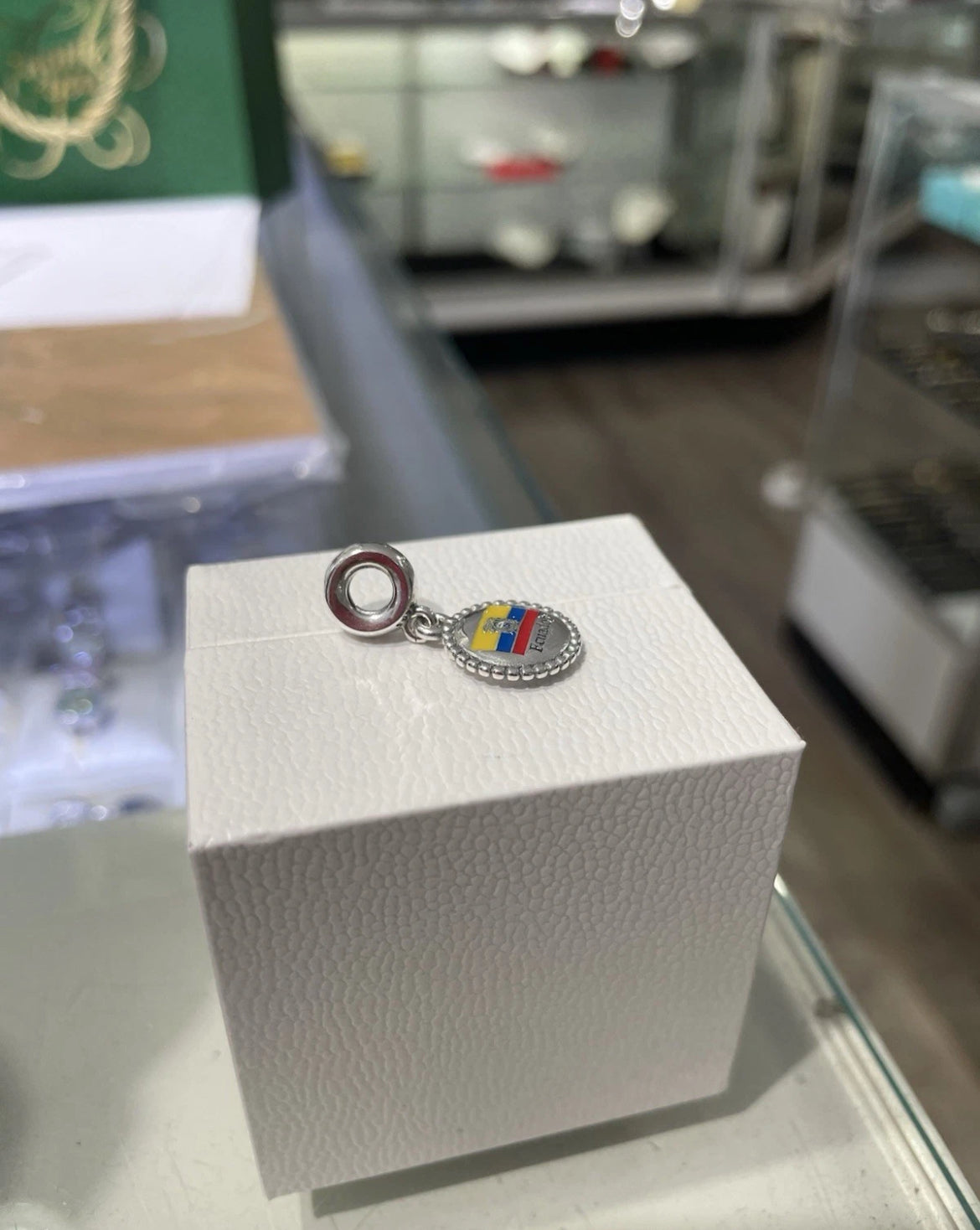 Pandora Ecuador Country Flag Exclusive Travel Dangle Charm