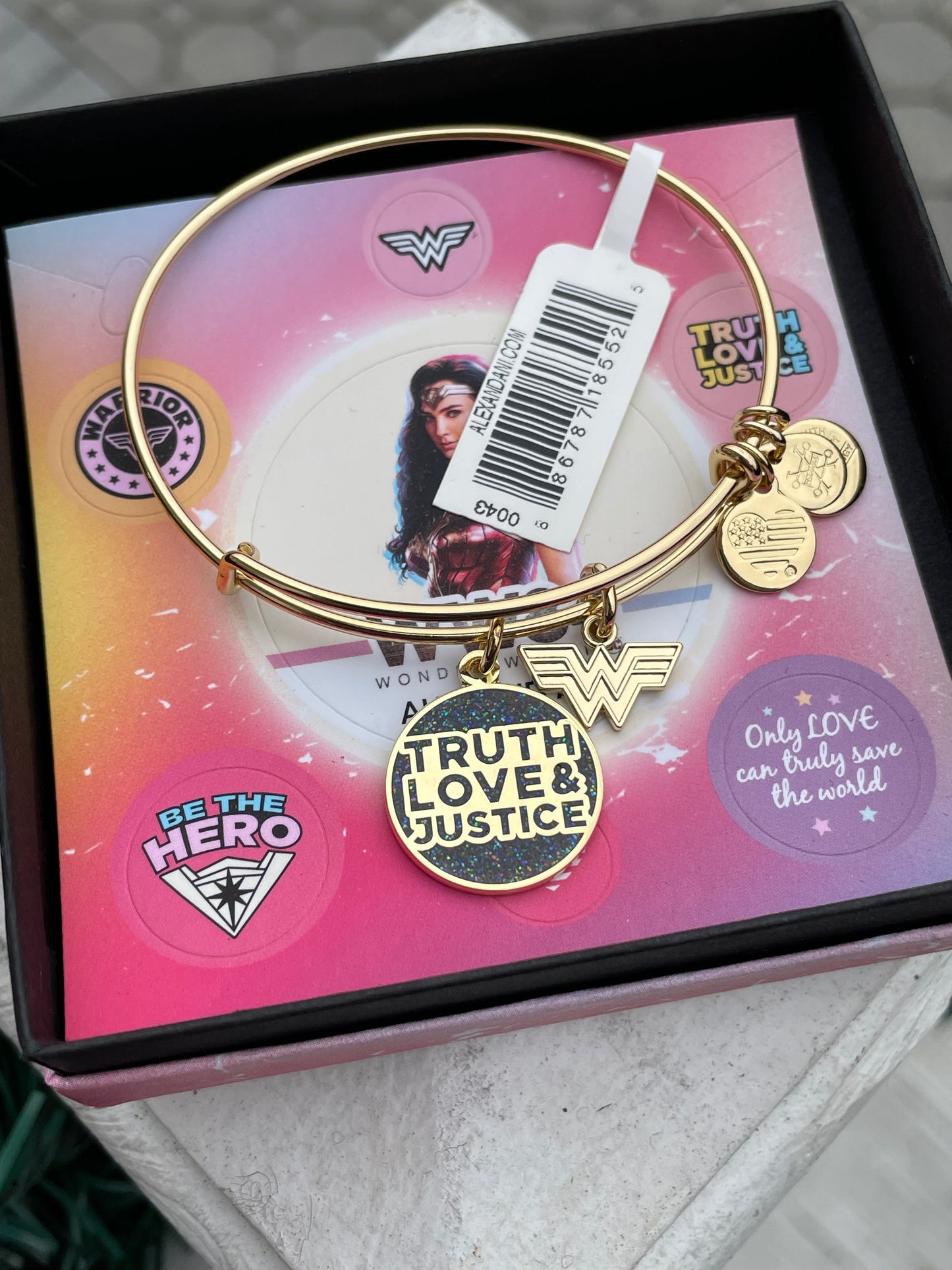 Wonder Woman 84 Alex and Ani Truth Love & Justice Bracelet New w/ tags card and box