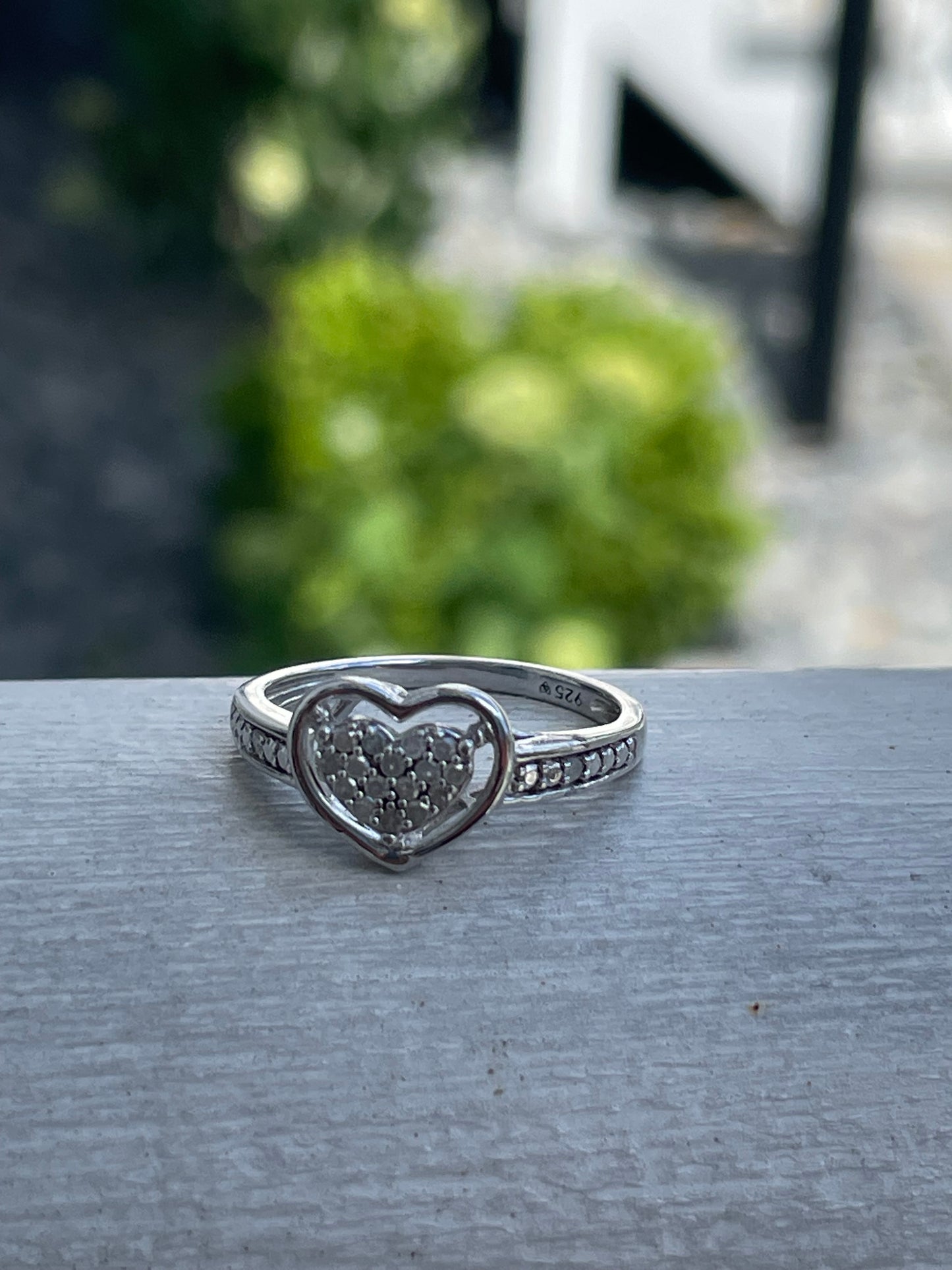 925 Sterling Silver Natural Diamond Heart Ring Size 7