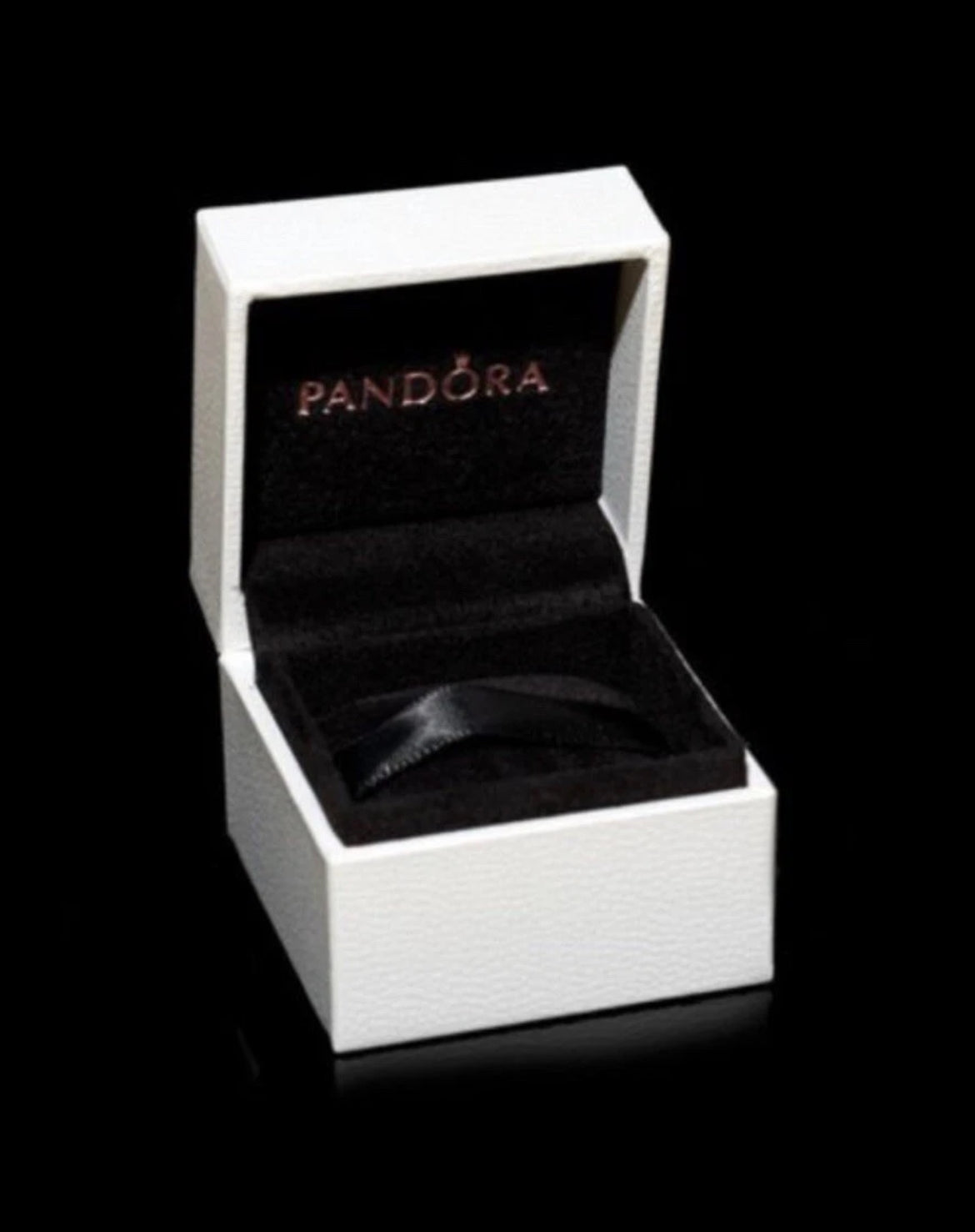 Pandora Bulgaria Country Exclusive Round Signet Flag Charm