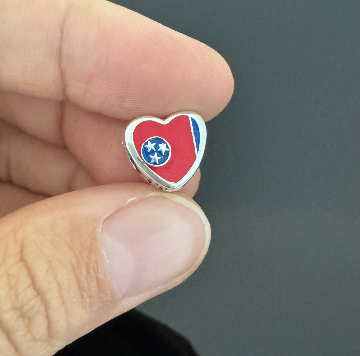 Rare Pandora State of Tennessee Exclusive Heart Flag Charm