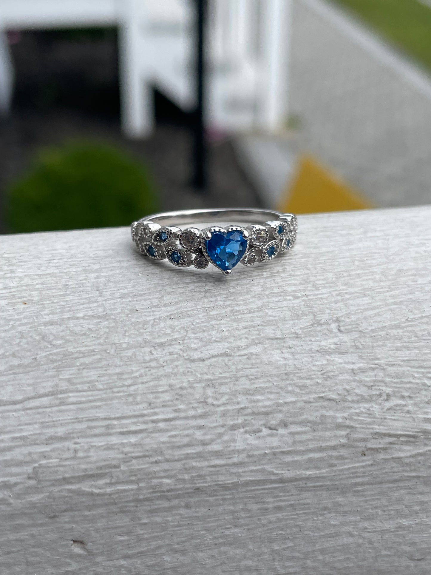 925 Sterling Silver Blue Topaz Crystal Wreath Ring Size 9