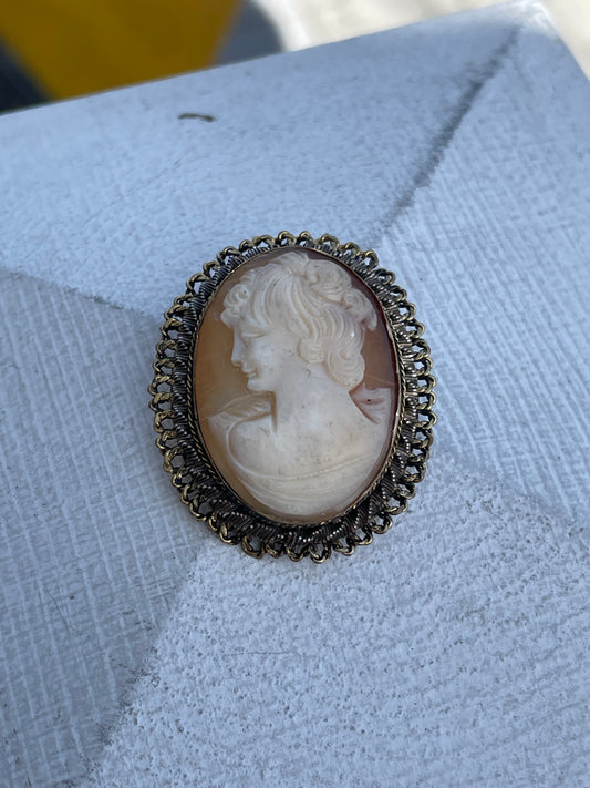 Gold filled Shell Cameo Pin / Pendant