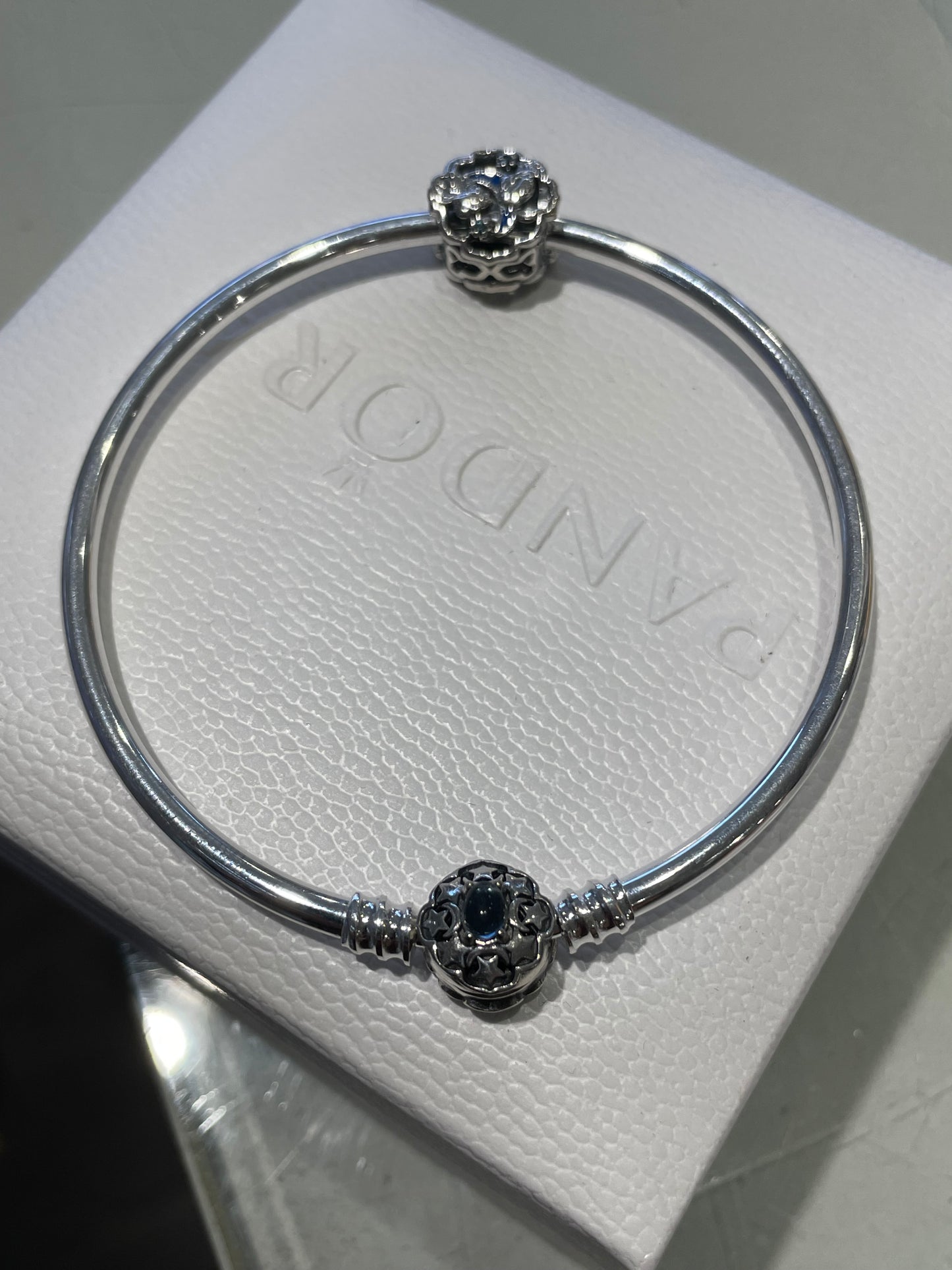 Pandora Disney Aladdin Bracelet & Charm Gift Set 7.5”