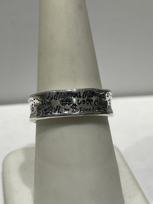 925 Sterling Silver Peace Love & Freedom Open Size Graffiti Ring