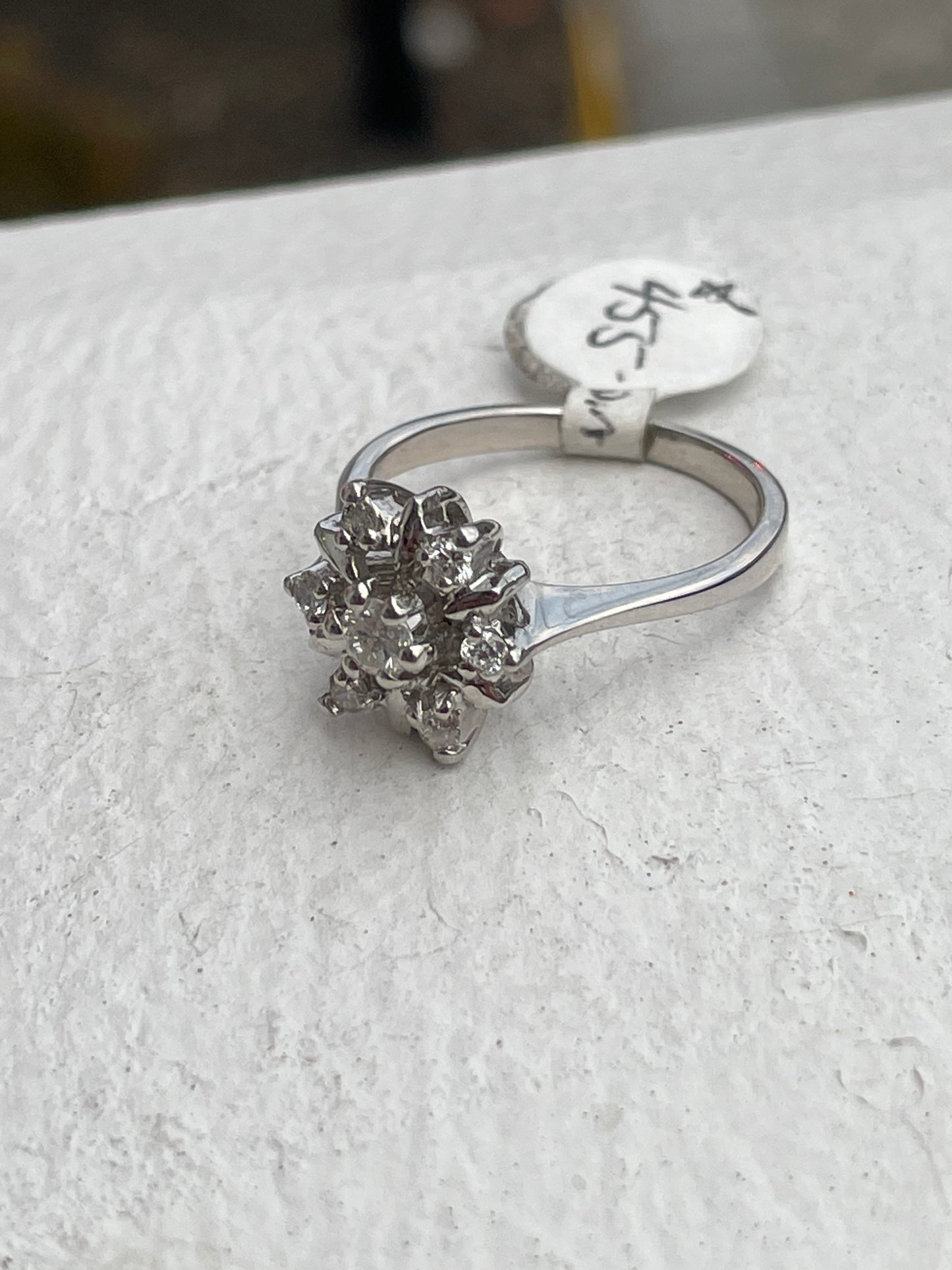 14k White Gold Diamond Snowflake Ring Size 8