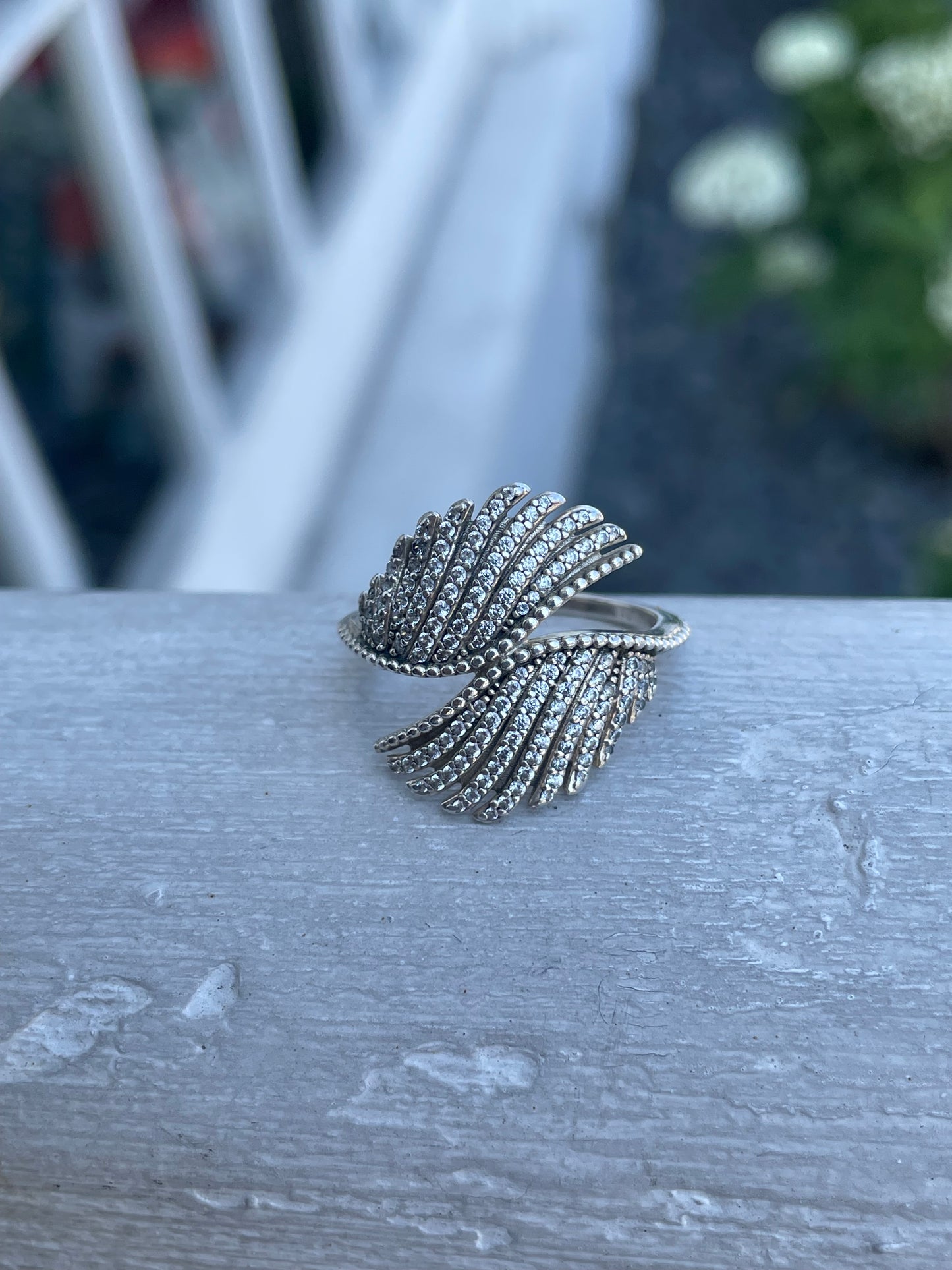Retired Pandora Majestic Feathers Ring Size 9
