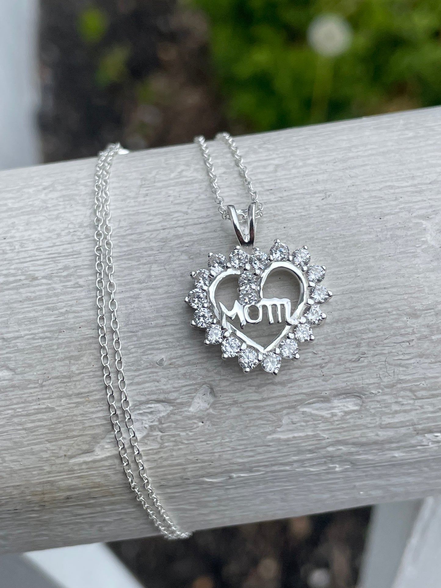 Designer HAN 925 Sterling Silver Mom Cz Heart Wreath Necklace 18”