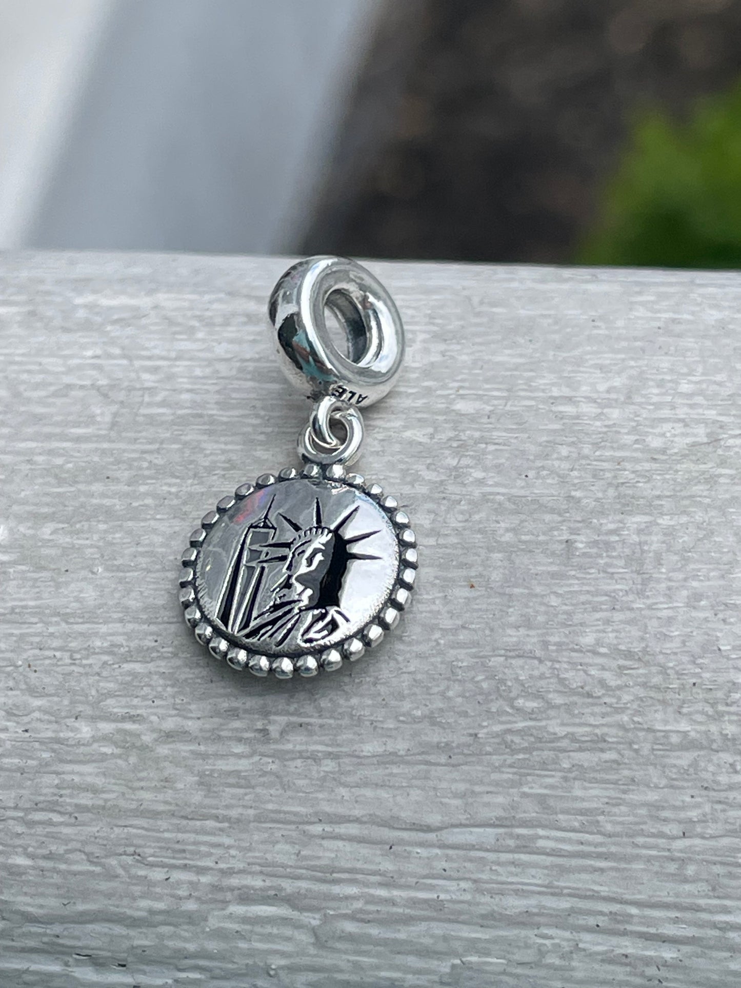 PANDORA New York City Exclusive Freedom Tower & Statue of Liberty Moments Dangle CHARM